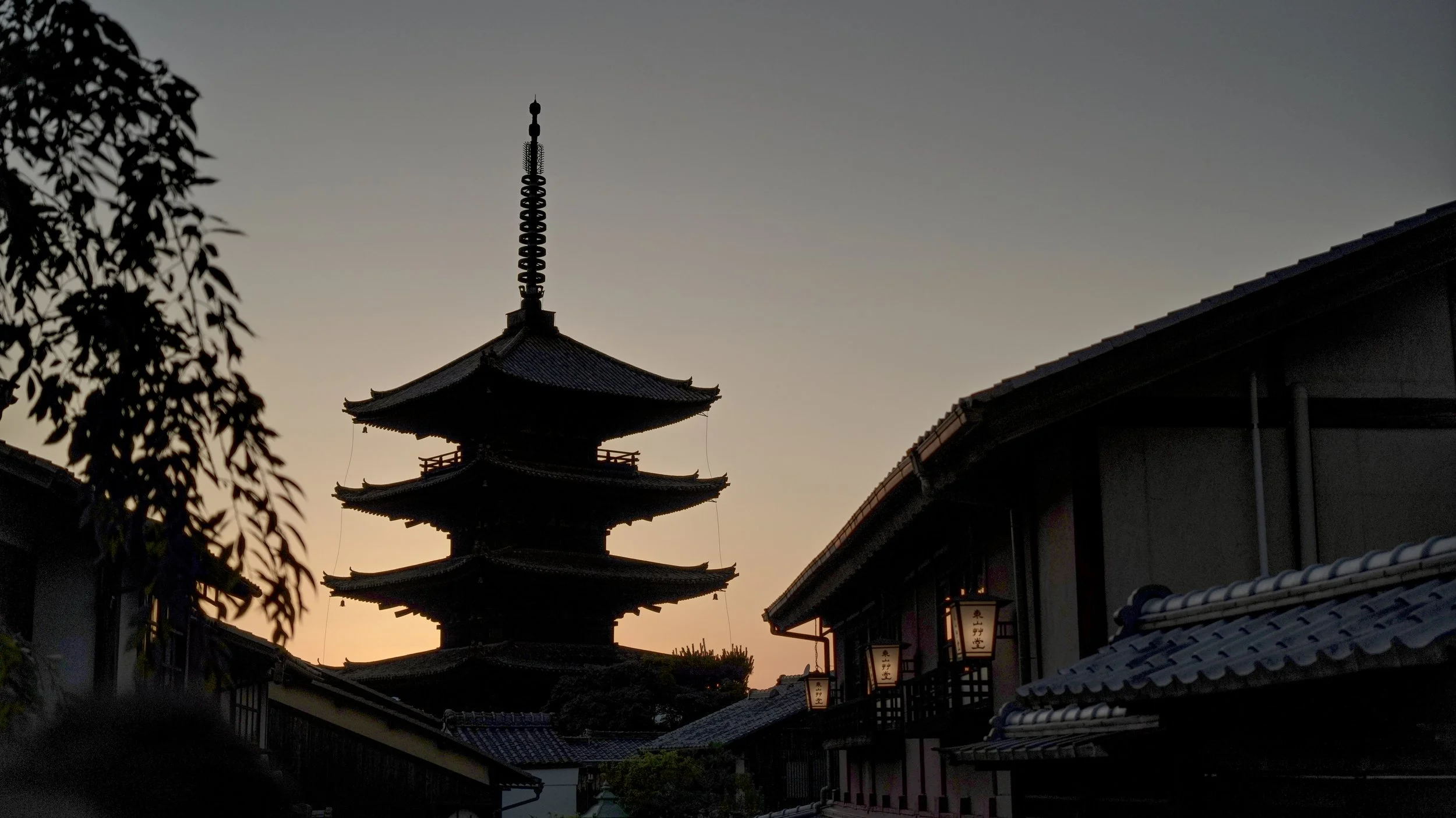D1_GionSunset_A7V01614.jpg