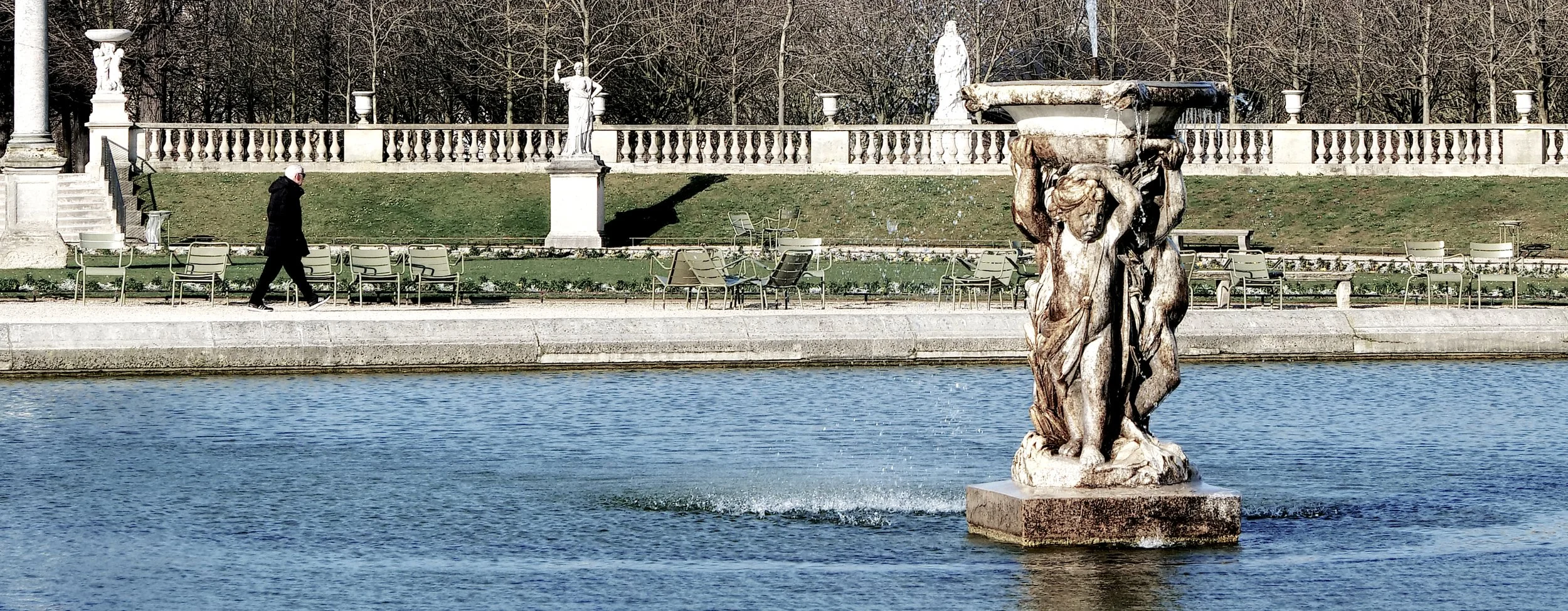 P1010640_Fontain.jpg