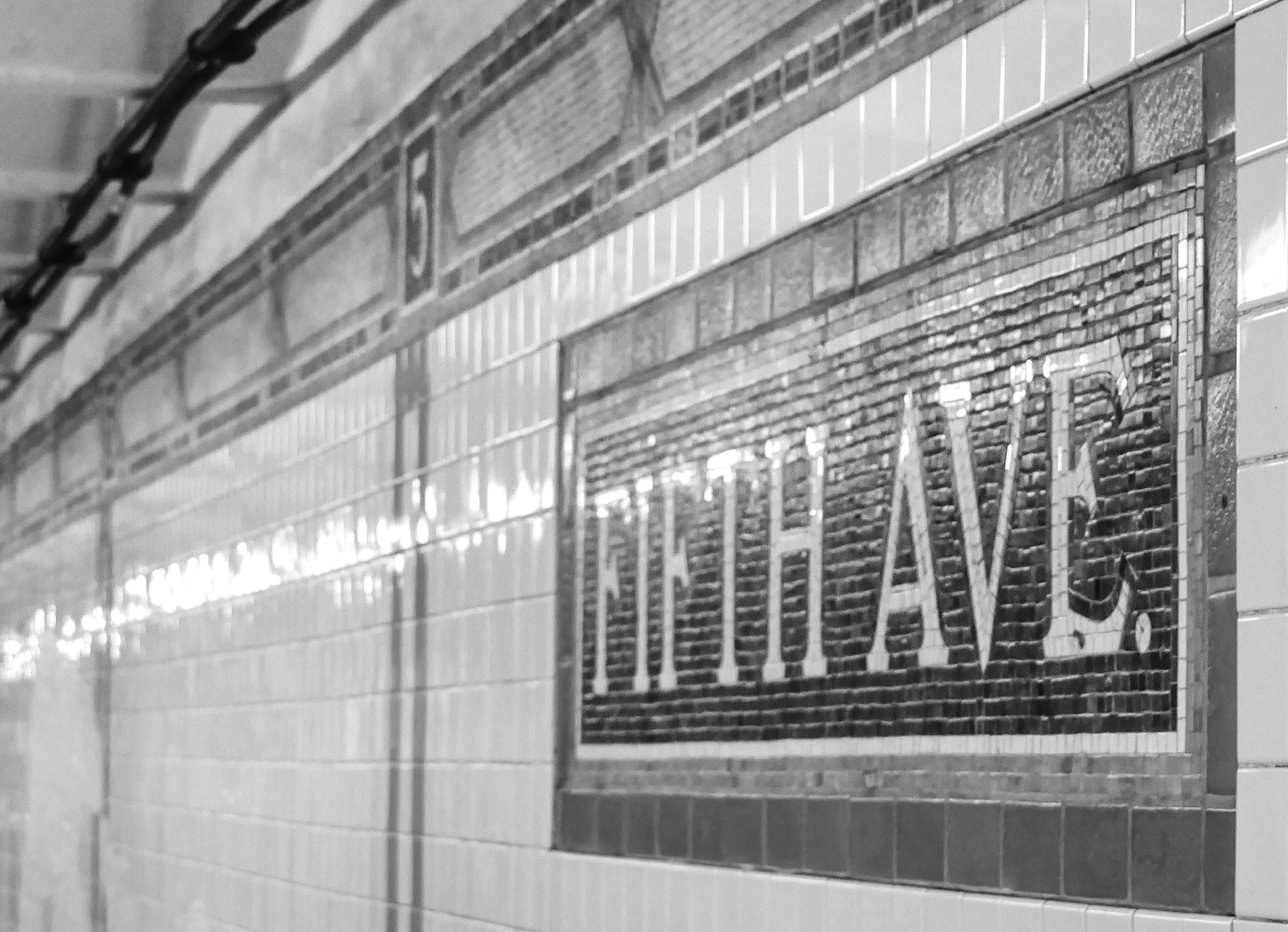 P1040393_B&WFithAveSign.jpg