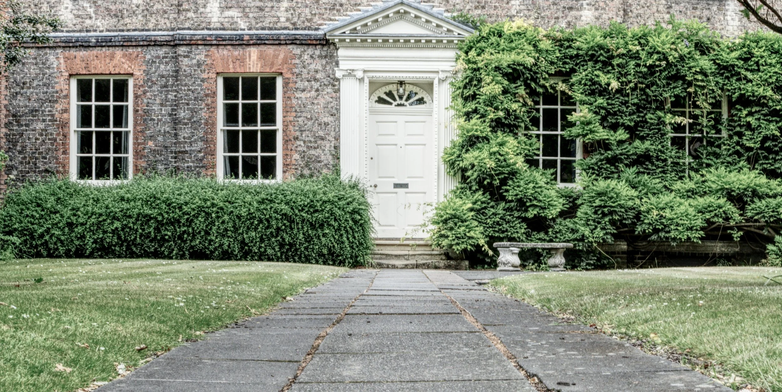 A7400820_House.jpg