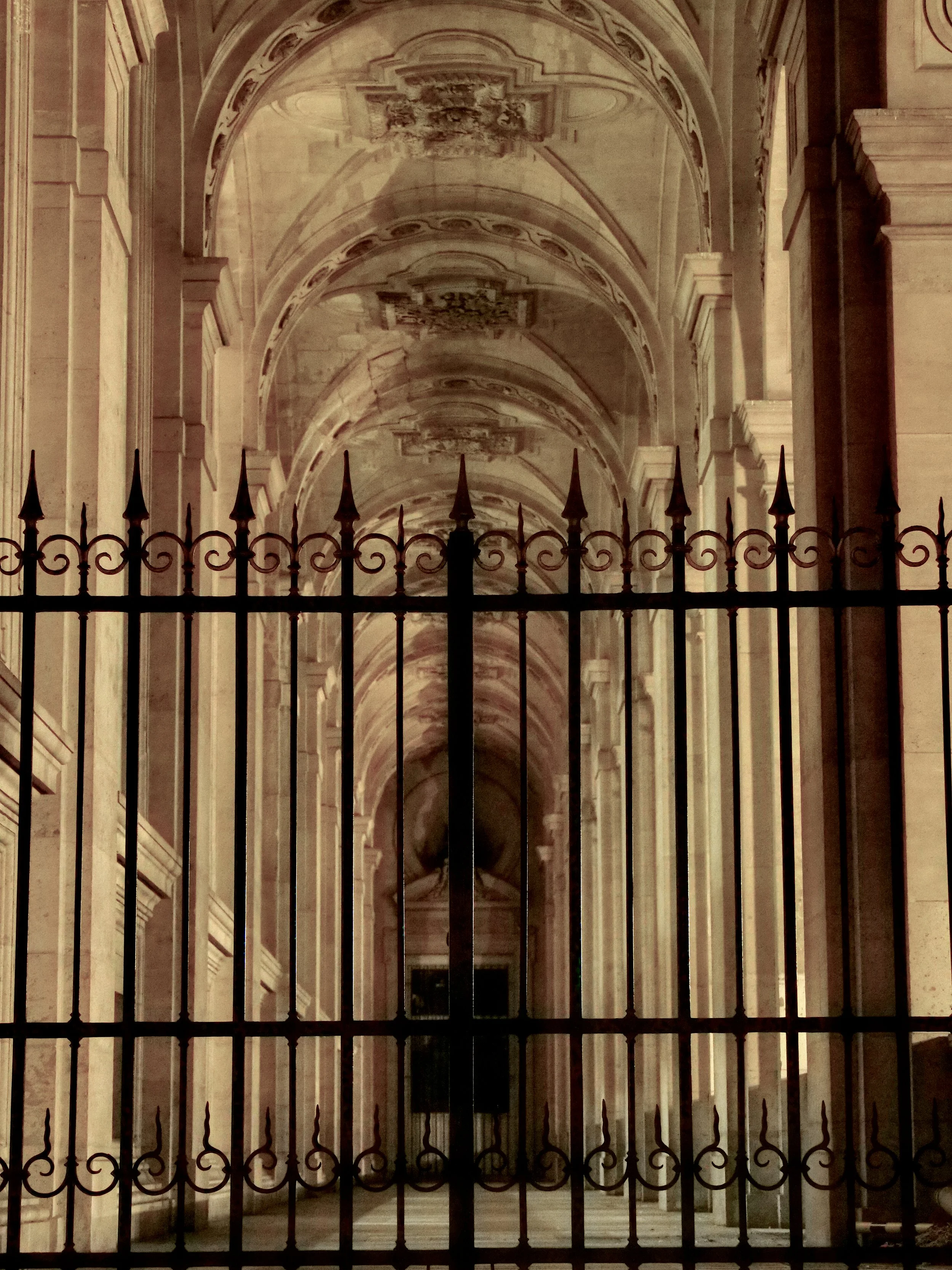 P1010843_LouvreGallerie.jpg