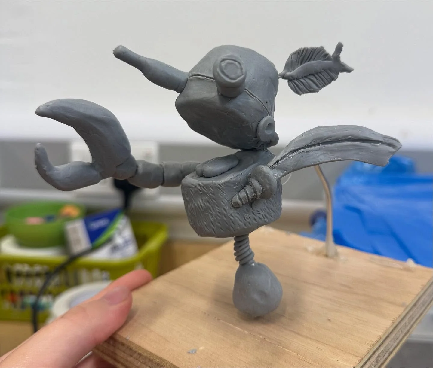 so the last month has been lowkey insane, but so so fun. thought i&rsquo;d stick some projects on here from my time at bristol so far:

1. made a maquette
2. learned how to rig in AFX and animated said character
3. storyboarded the most emotional pie