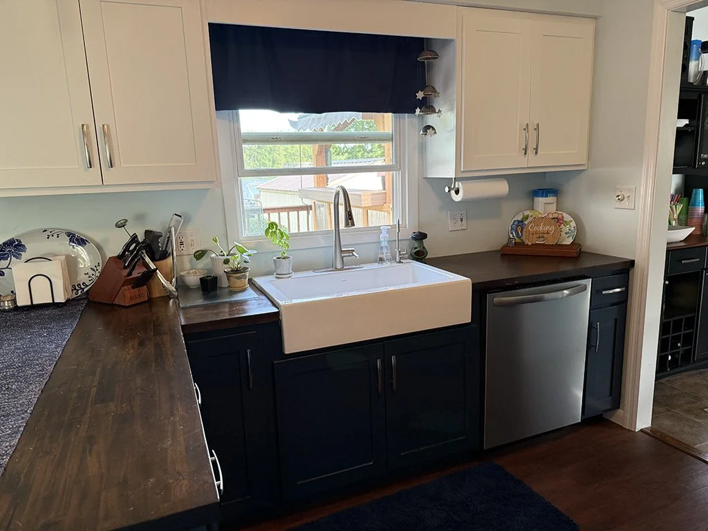 in kitchen1.jpg