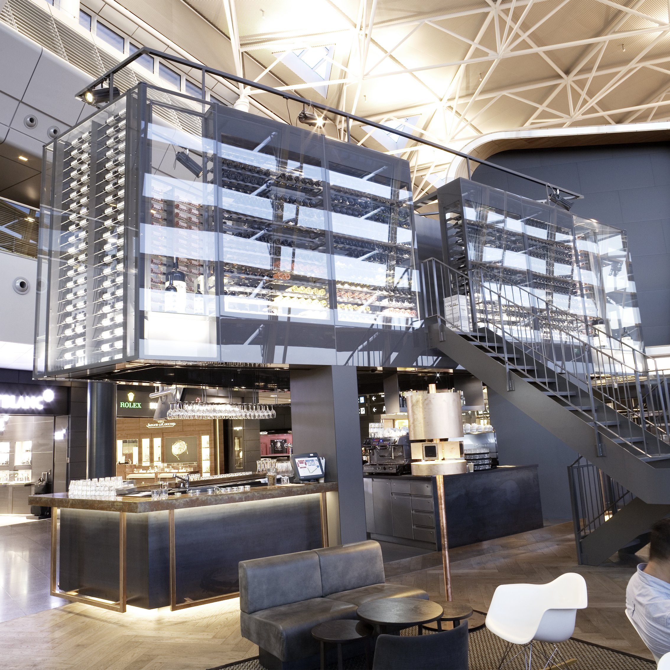 Klimaschränke_Restaurant Walter Zürich-Flughafen_Pendt AG.jpg