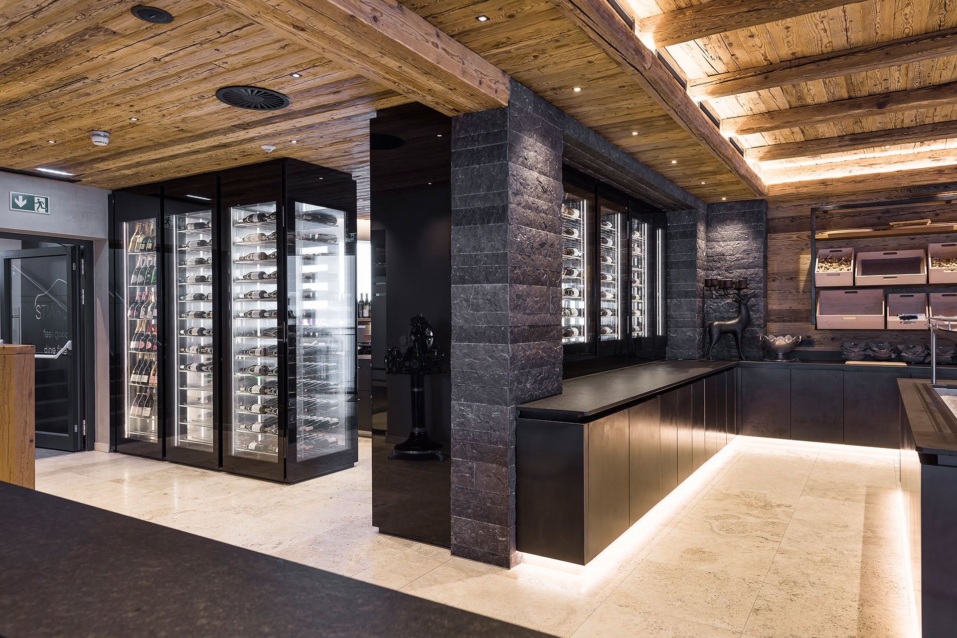Klimaschränke_Pendt AG_Sporthotel Silvretta Ischgl_04.jpg
