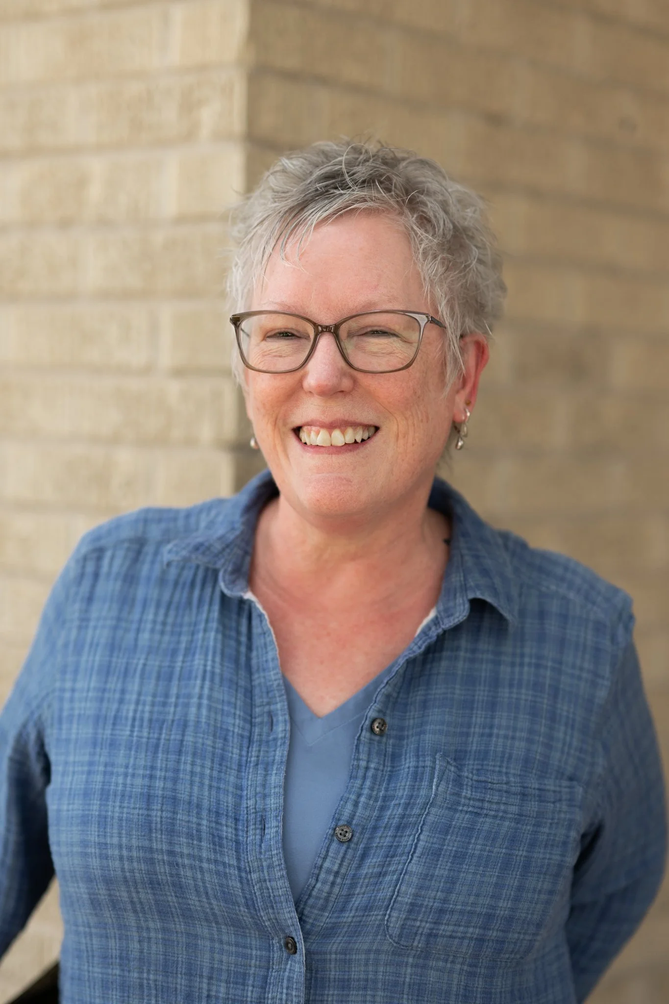 Lynn, Katy Birth Center staff member providing support for expecting families and coordinating midwifery care in Katy, Texas.