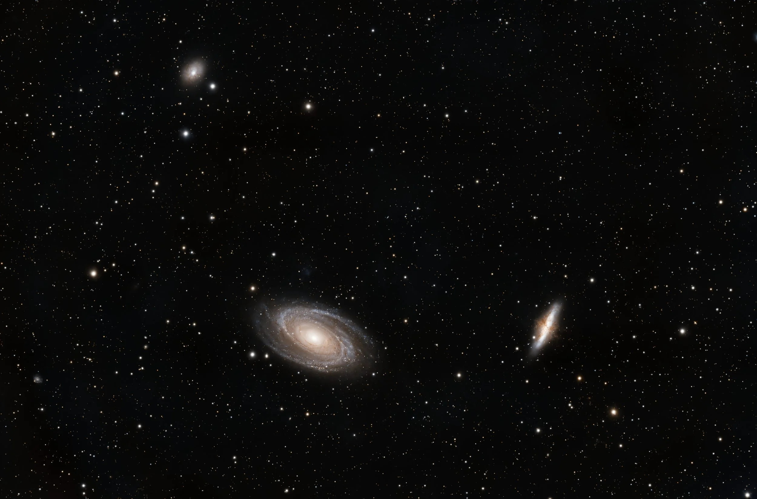 M 81 (Bode's Galaxy) & M 82 (Cigar Galaxy), NGC 3077
