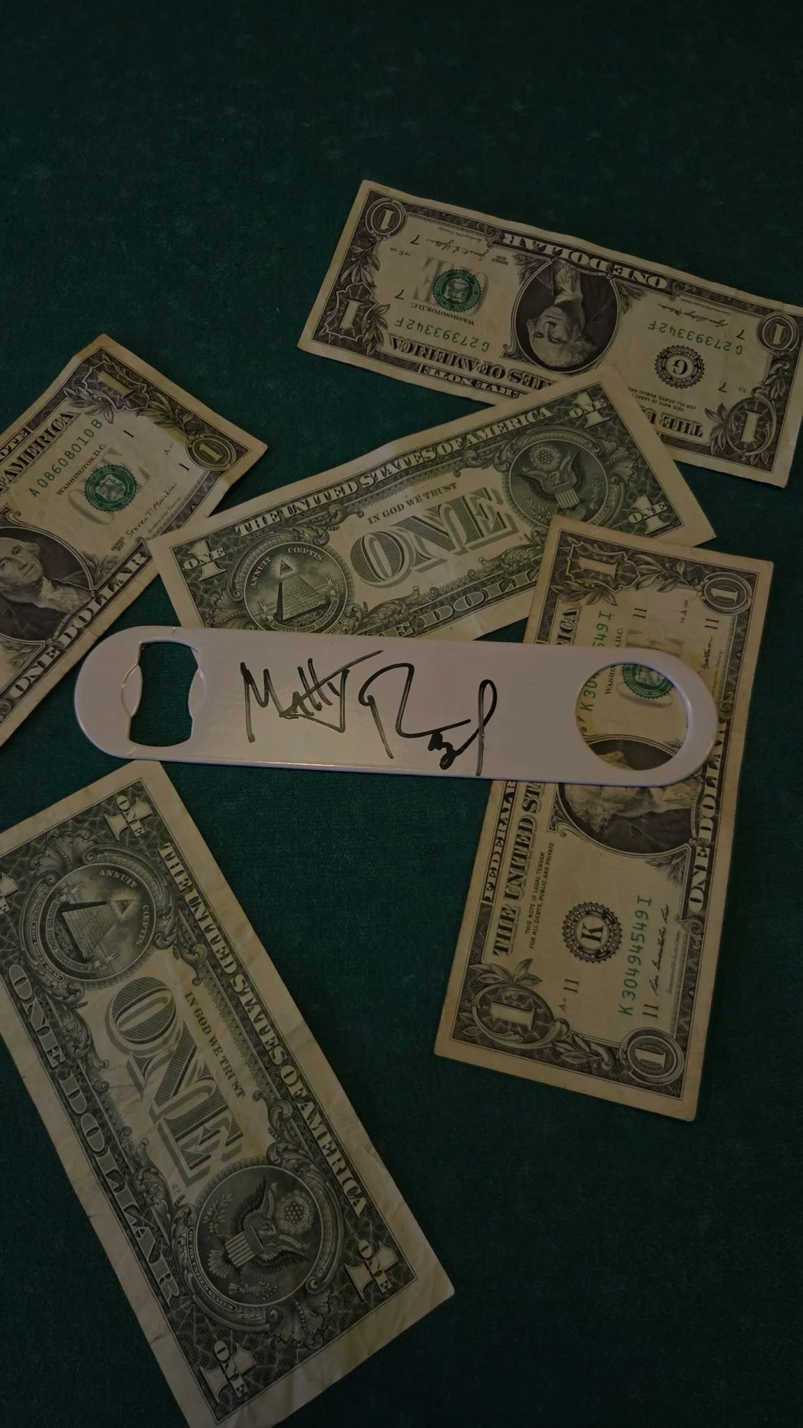 Signed White Bar Key