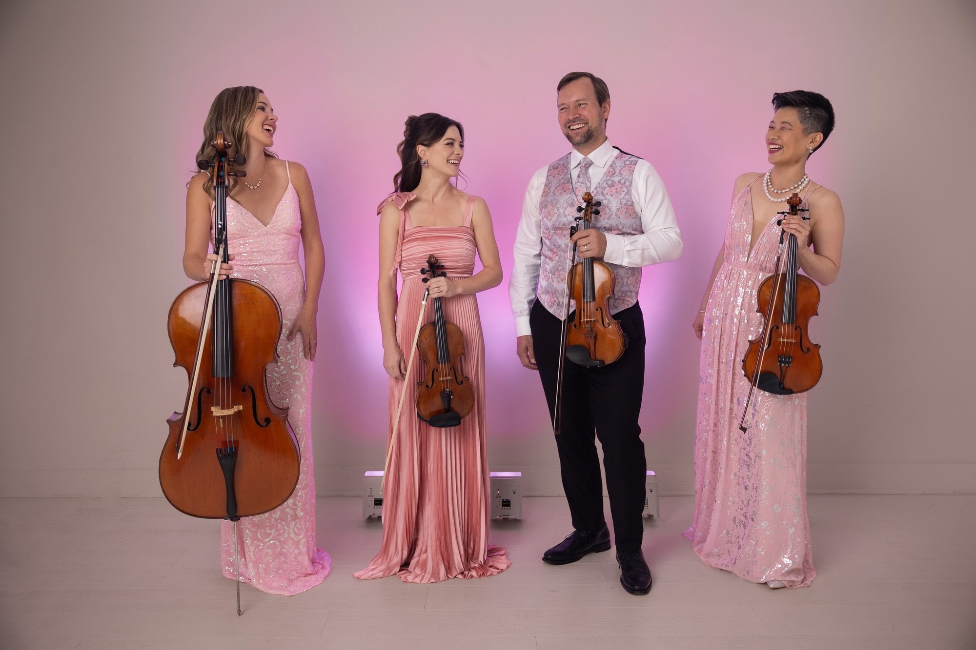 A little peek from our latest photo shoot ✨

There are way too many good photos to choose from, so here&rsquo;s just a couple for now. 😍

Many thanks to the megs talented @brenda.allison.photography for capturing these moments 📸 

#electricstrings 