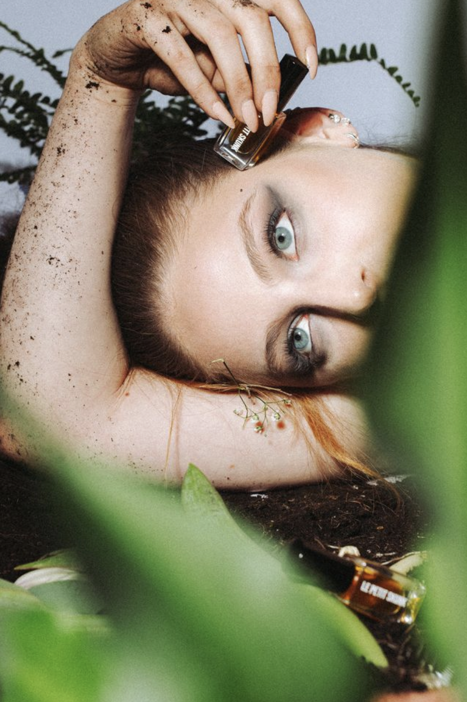 model behind flowers 2