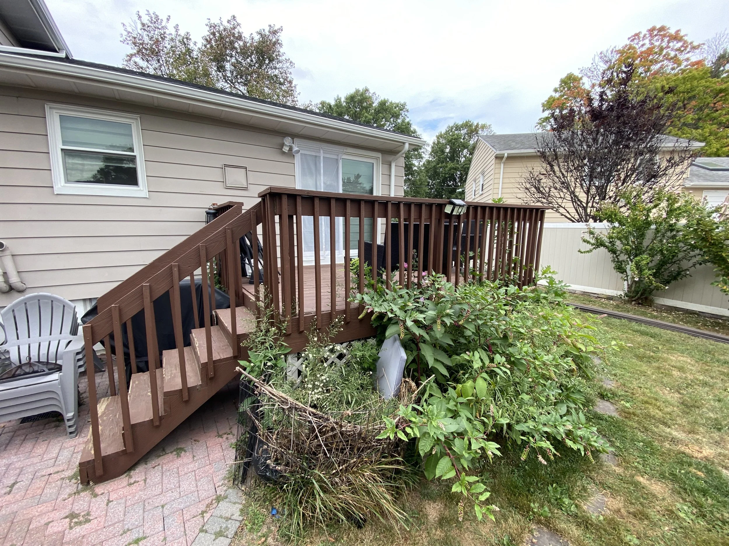 composite deck licensed Insured Bonded home improvement contractor in New Jersey design and build trex timbertech samples