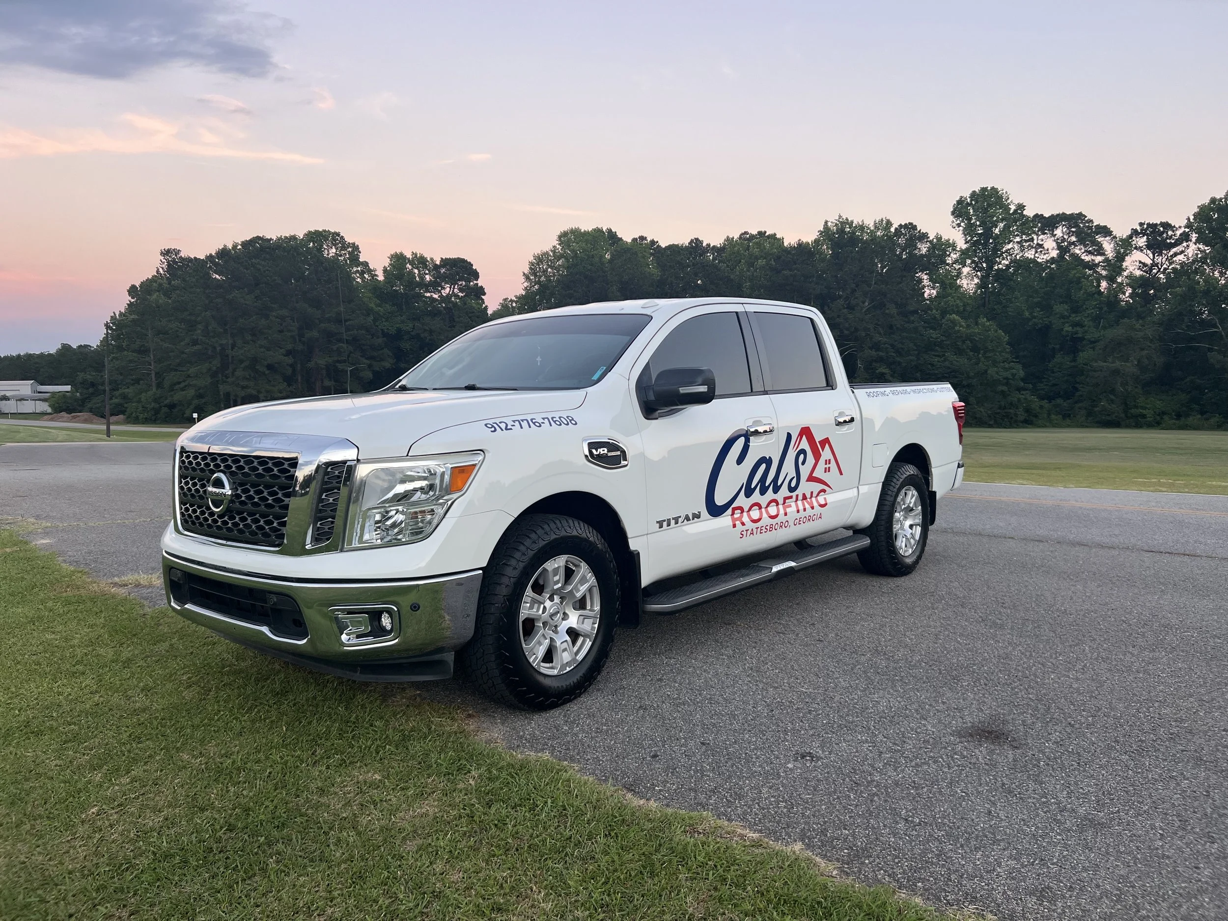 Cal's Roofing Statesboro, GA Tuck Logo