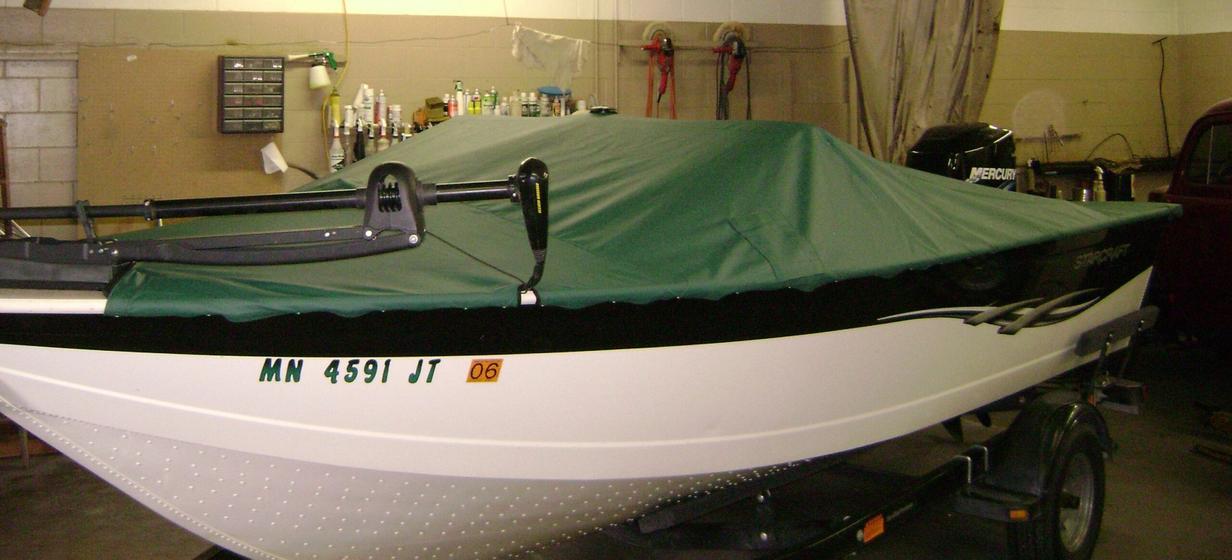 Green-Crestliner-boat-003-e1574702064229-scaled.jpg
