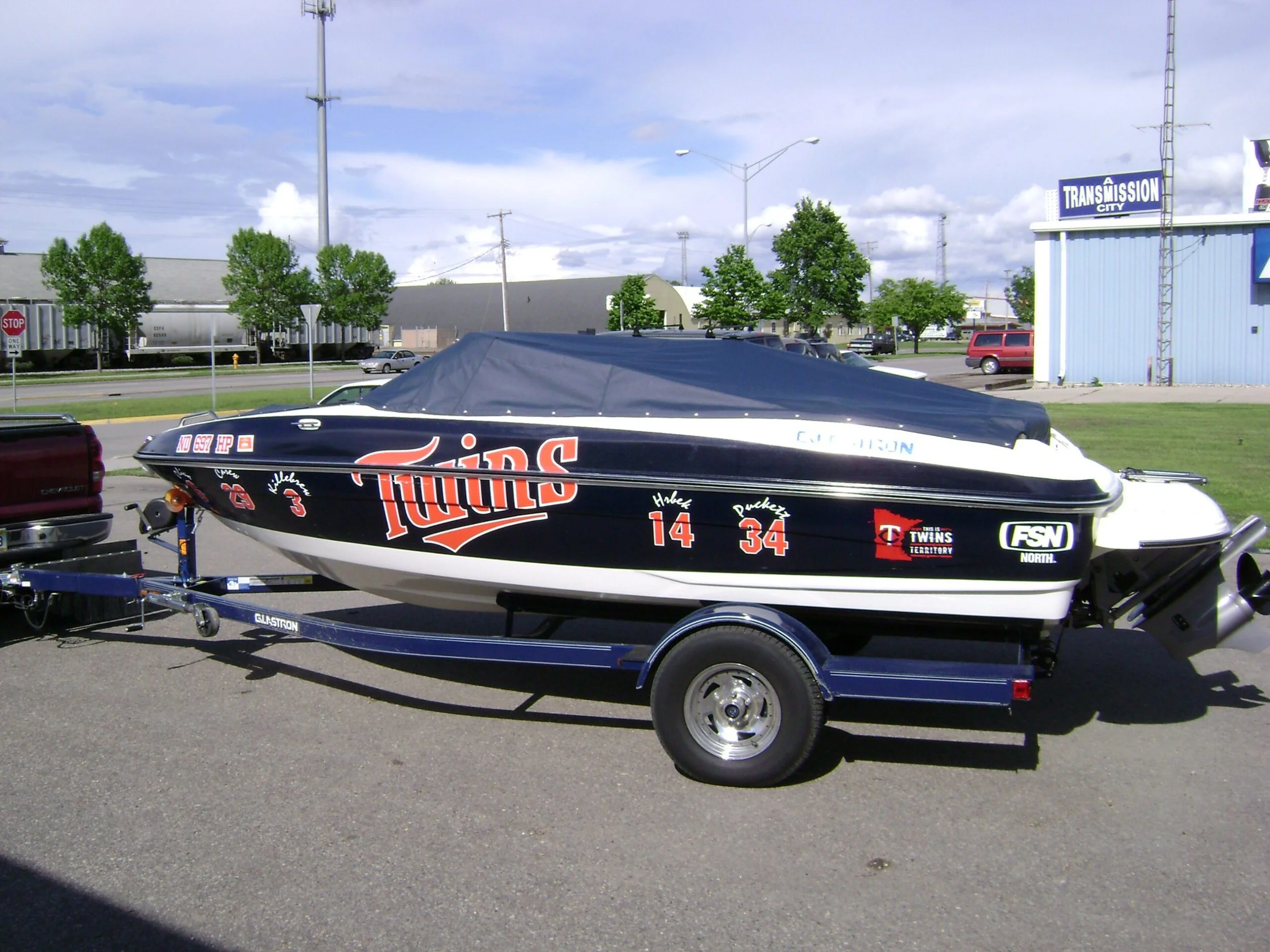 Glastron-boat-Twins-2-scaled.jpg