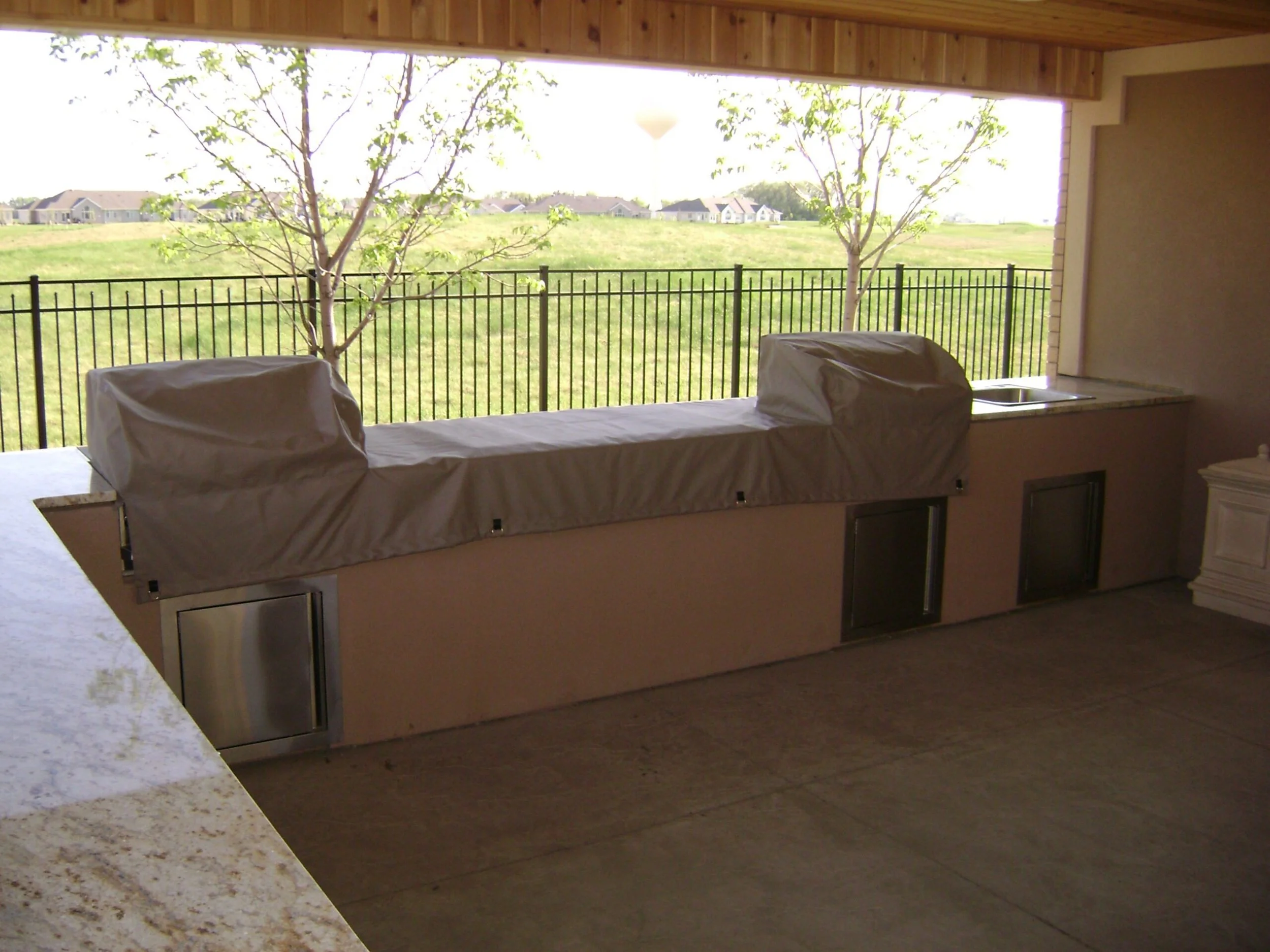 Outside-Kitchen-Kingswalk1-1-scaled.jpg