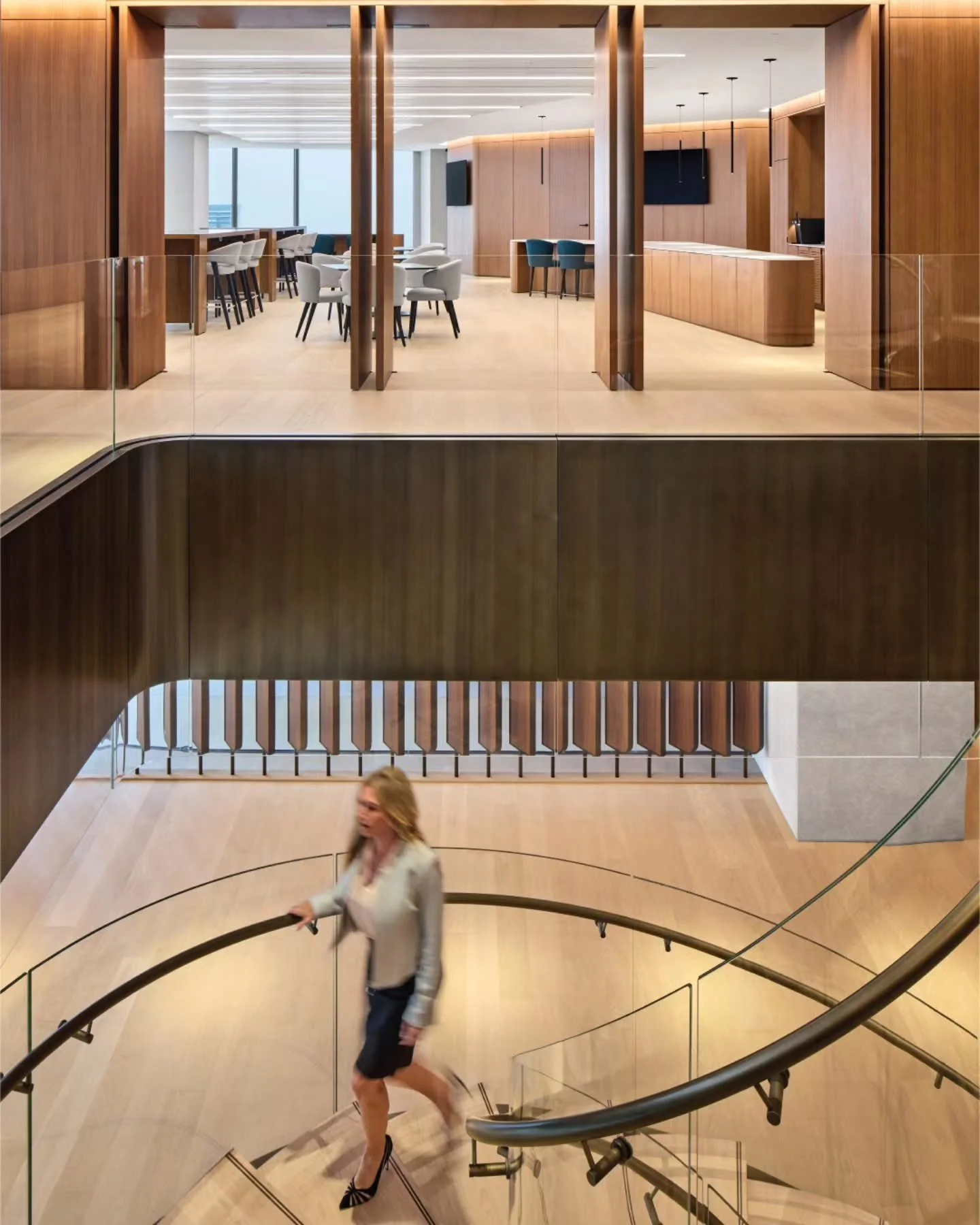 Miami&rsquo;s workplace culture is evolving alongside the city&rsquo;s emergence as a global business center. ✨

At Perkins&amp;Will Miami we&rsquo;re seeing a shift away from conventional office towers toward hospitality-driven Class-A workplaces in