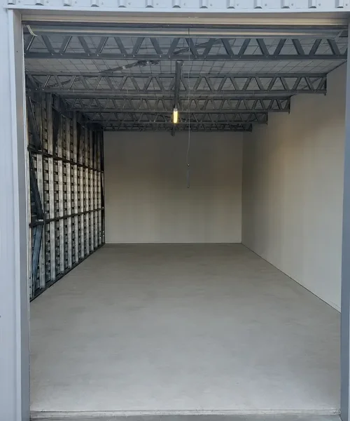 Extra Extra Large 45 square metre drive-up storage unit at Myt4you Storage Ravenswood