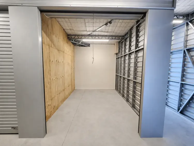 Empty 11.6 m² self storage unit at Myt4you Storage in Ravenswood