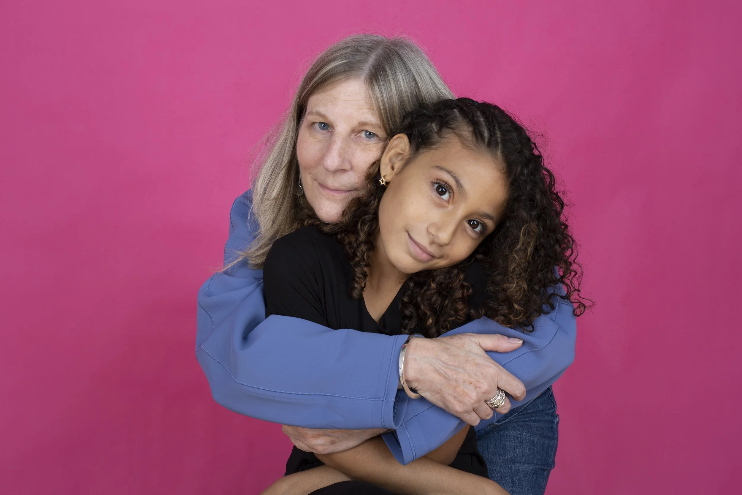 BIGSISTERS_150.jpg