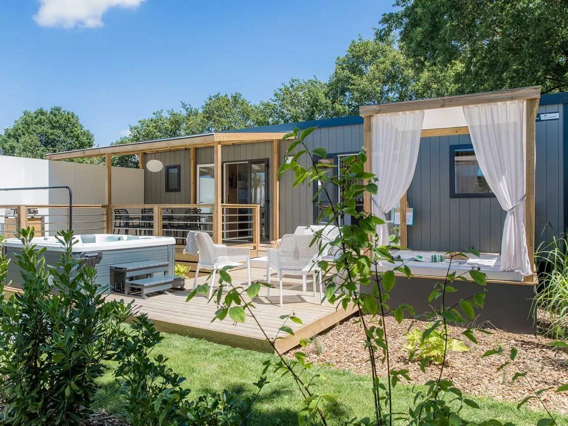 15_cottage.jpg