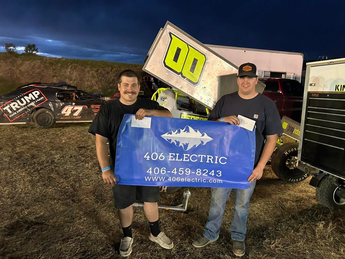 Back when we last hit the track at Gallatin and Electric City, the same two drivers took the 406 Electric Top Non-360 Cars! Christian Kinnison in the 00, and Josh Broadbent in the 511!