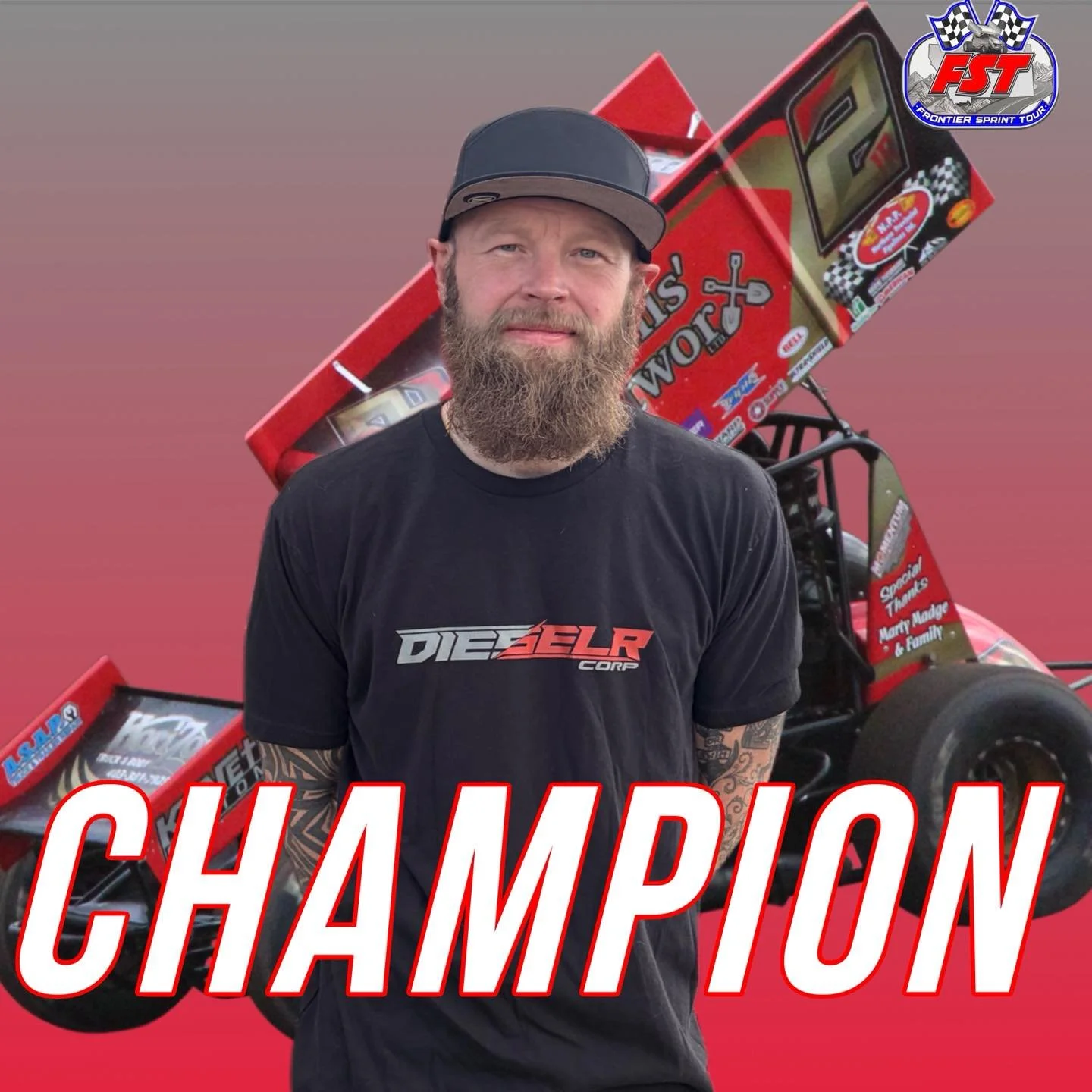 A CHAMPION ONCE MORE!
Kelly Miller takes victory at Electric City and it powers him to the inaugural Frontier Sprint Tour Championship!!! Congratulations Kelly! Thank you drivers, crews, tracks and fans for a great first season!