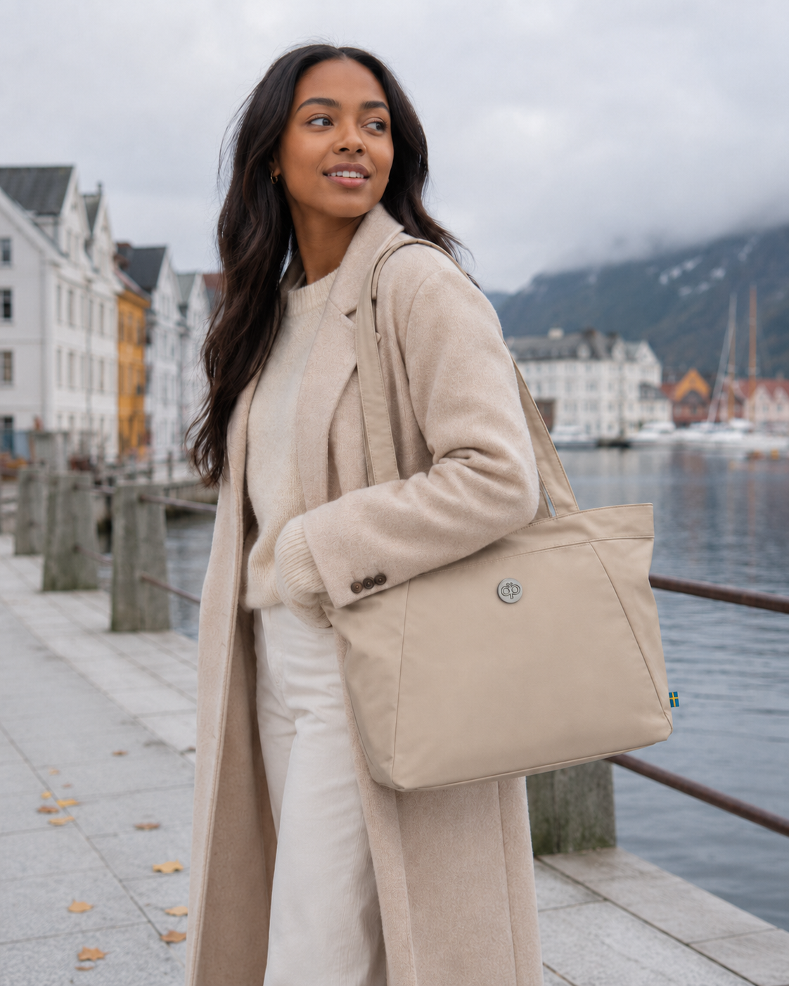 Saga Tote