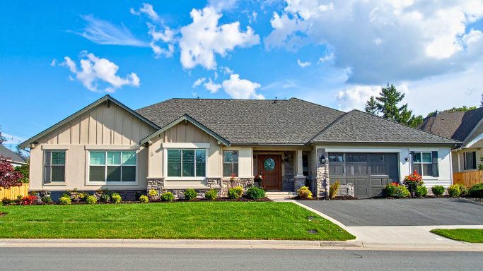 Professional landscaping and lawn maintenance services for homes in Longwood Florida