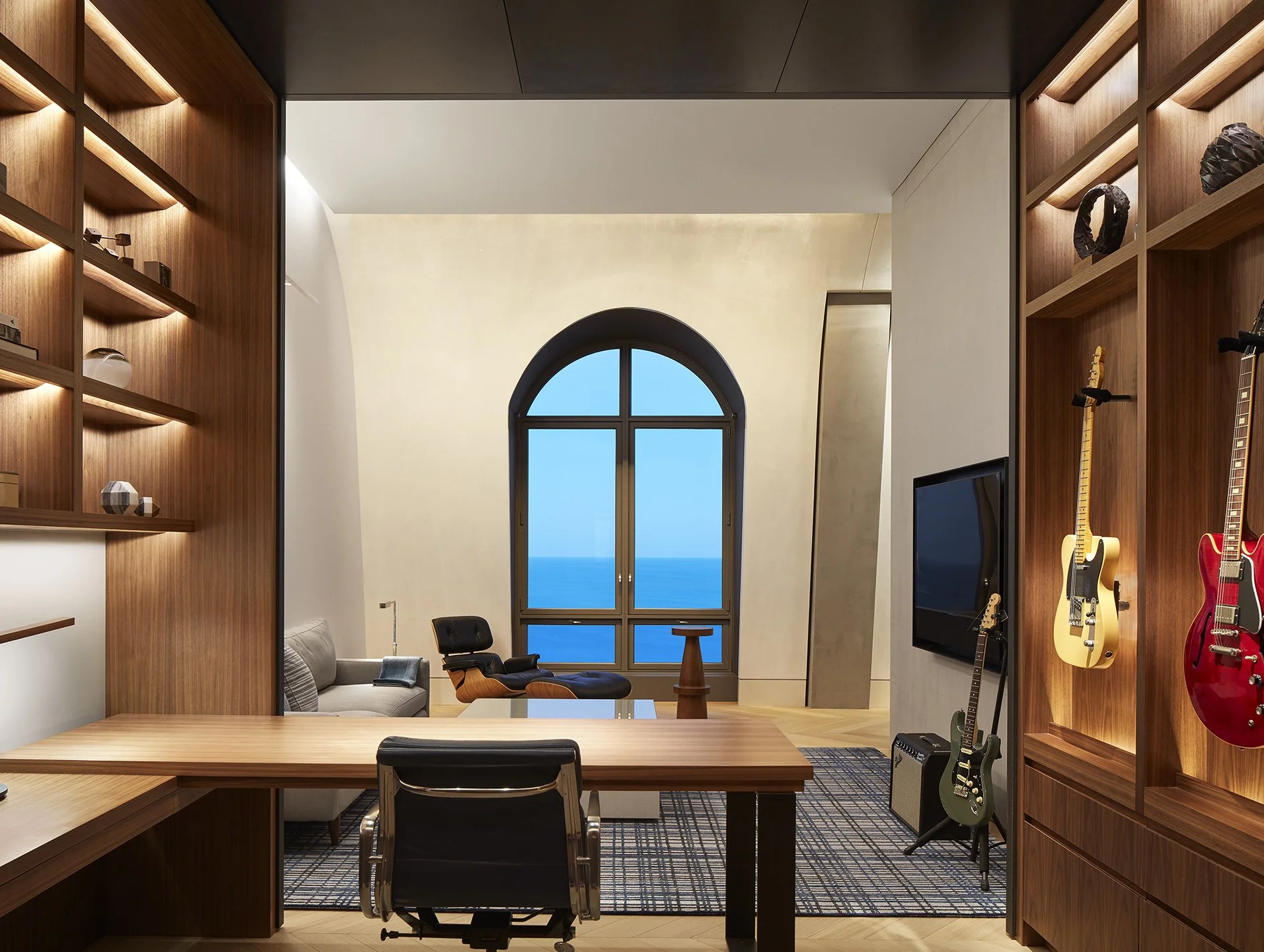 Premiere-Systems-Lakeview-Penthouse-3.jpg