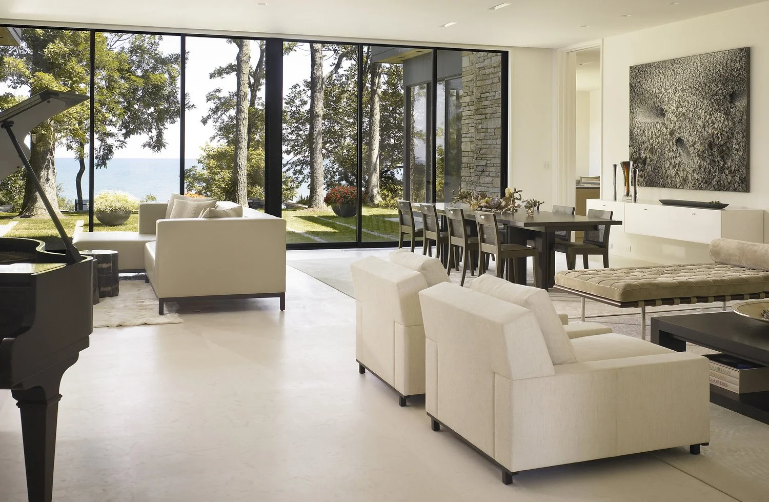 Modern Lakefront