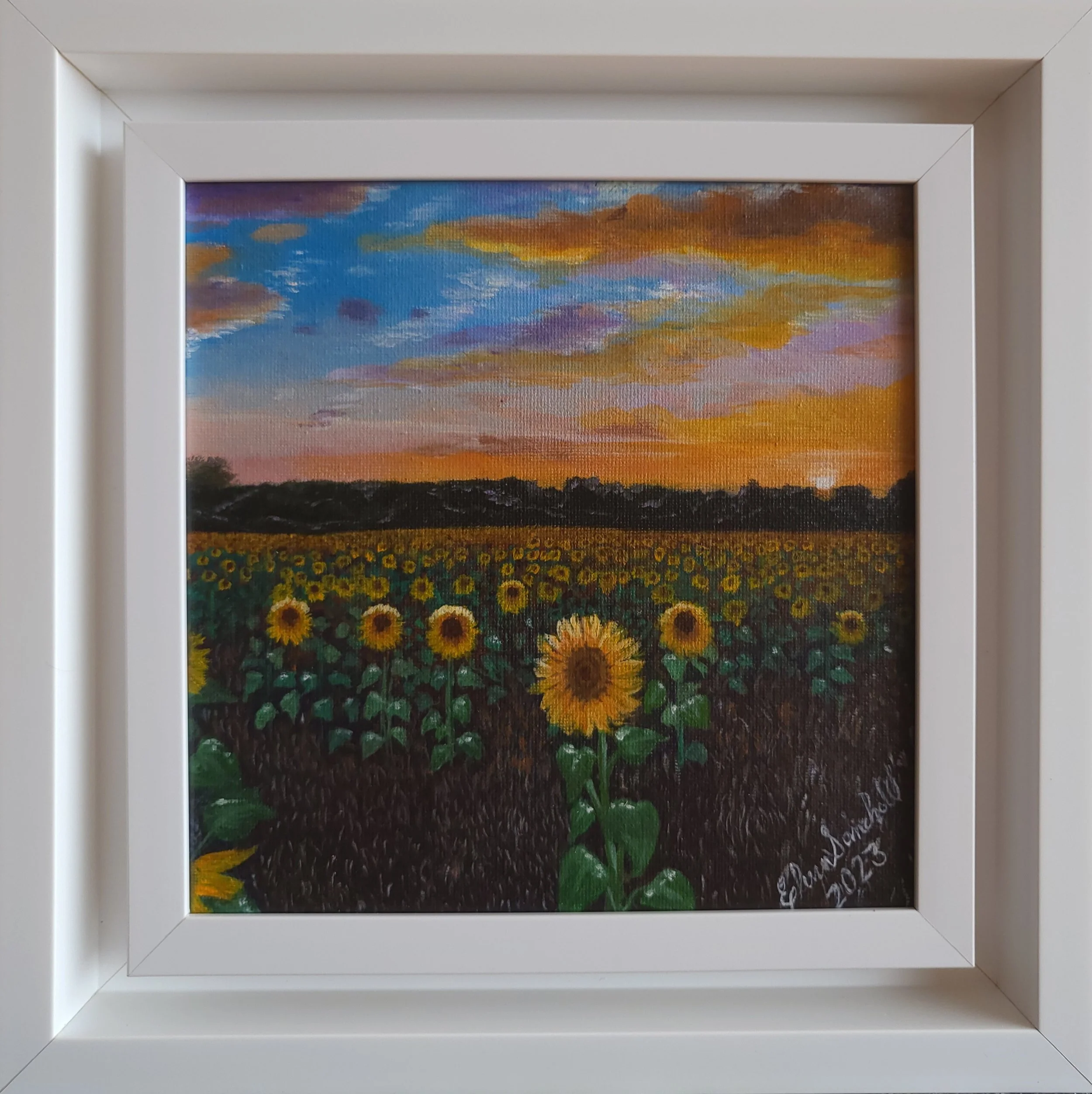 Oro Atardecer  

Author: Elena Sancho  

Technique: Oil on Canvas  

Size: 20x20 cm  

Price: $150