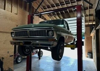 Sonny's Garage Picture 5.jpeg