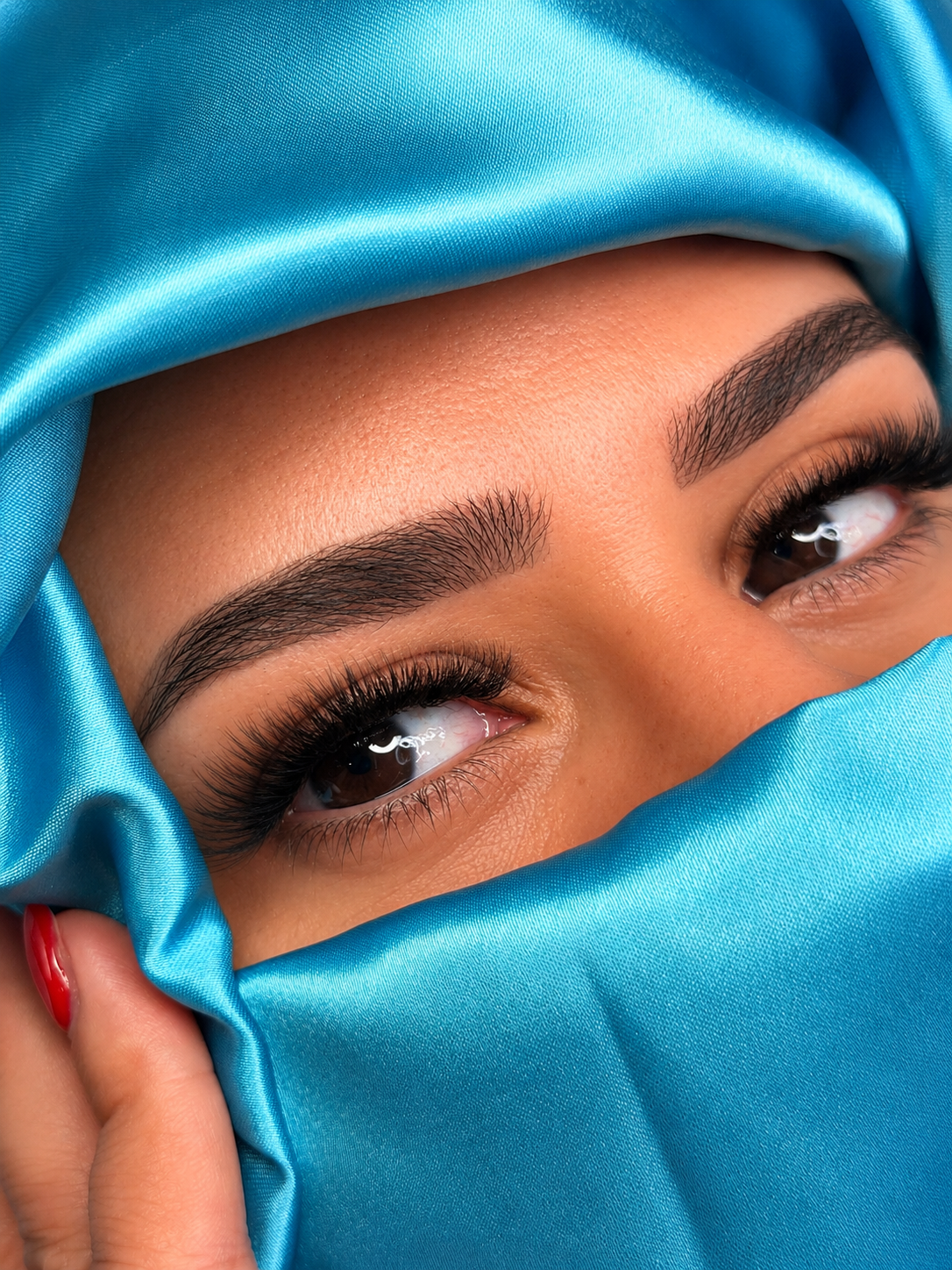 Wimpernverlängerung bei Luna Beauty in Bergdietikon