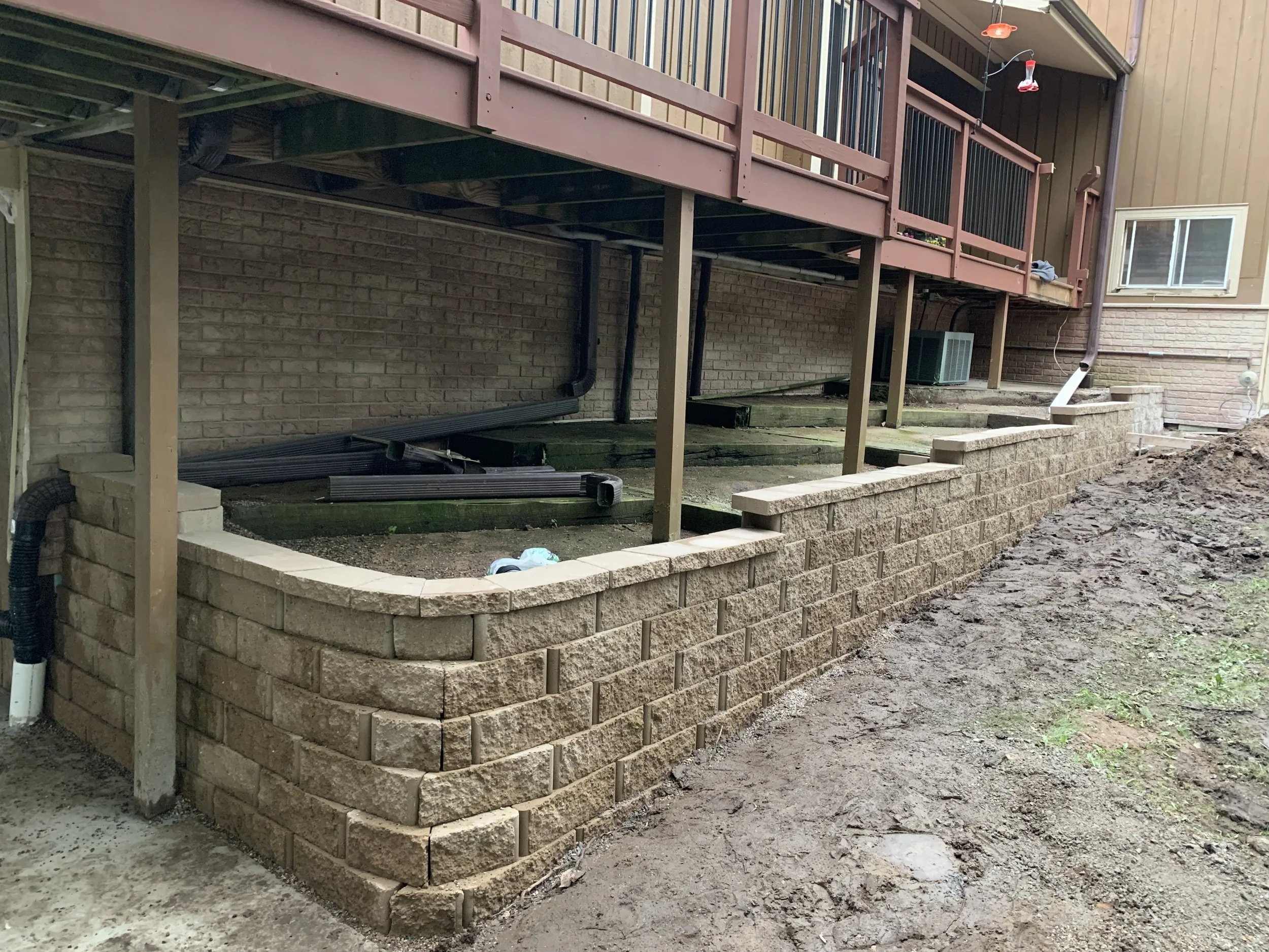 retainingwall.underporch.jpeg