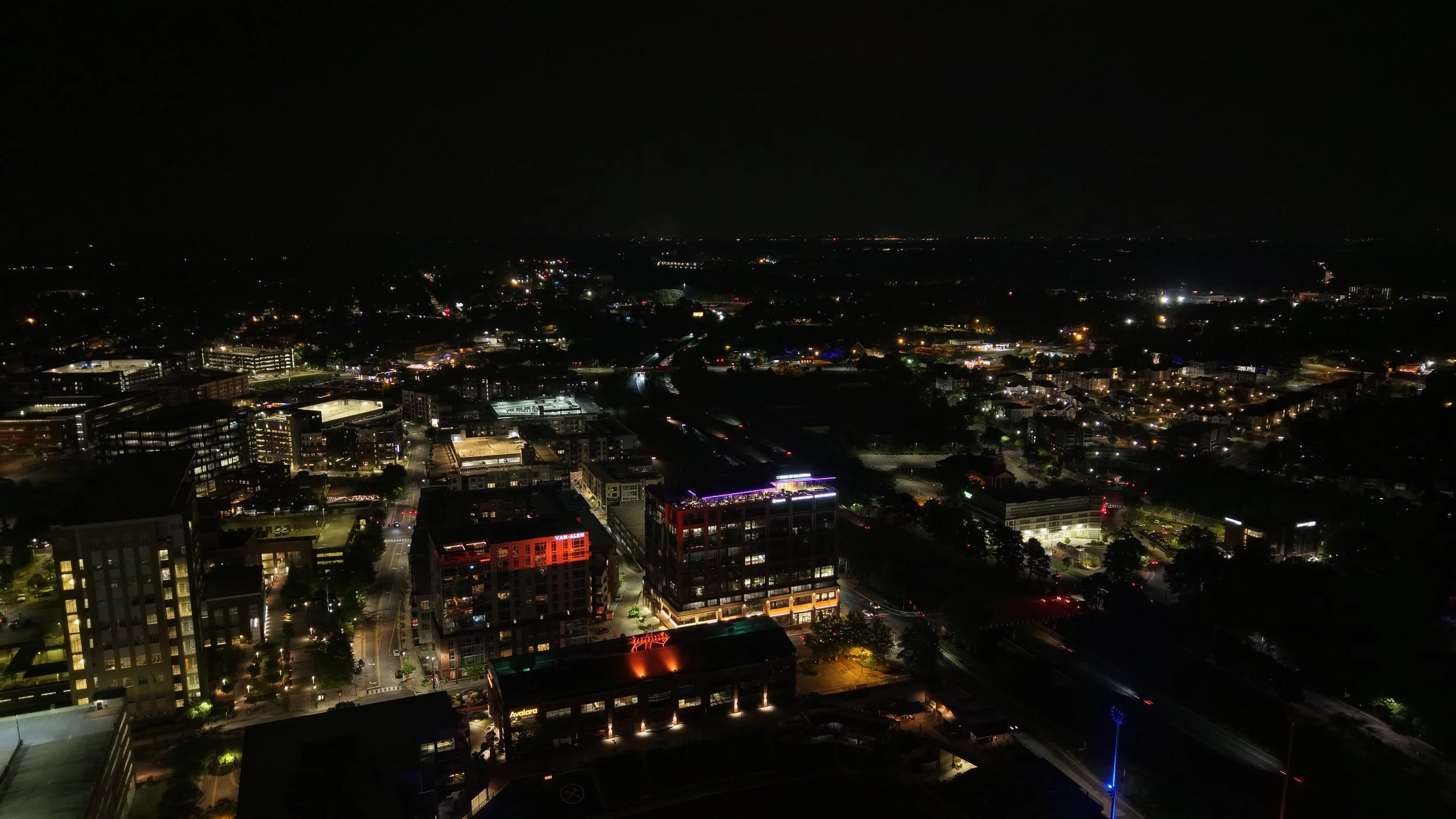 dji_fly_20260411_220744_0033_1776001490051_photo.jpeg