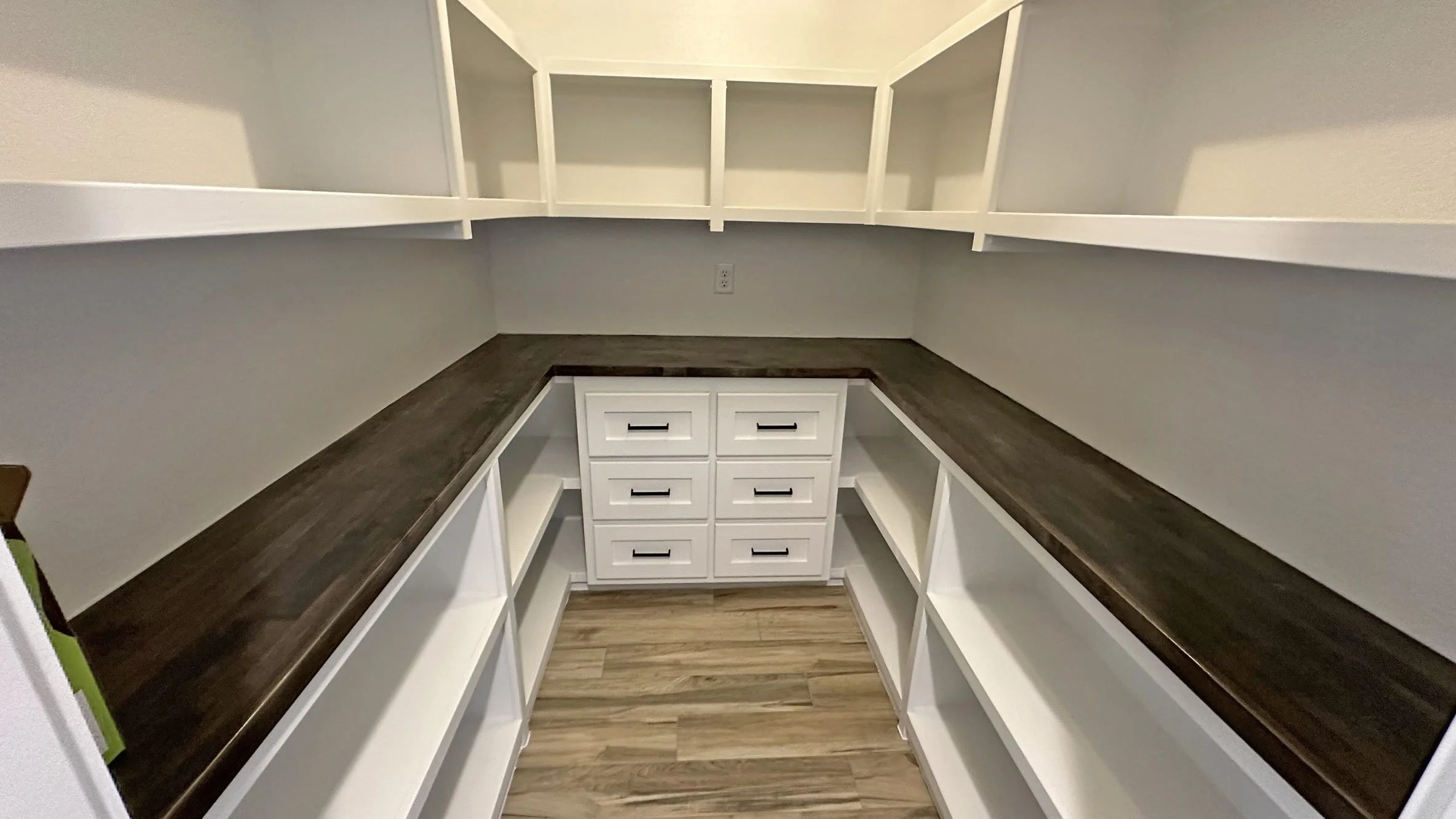 pantry.jpg