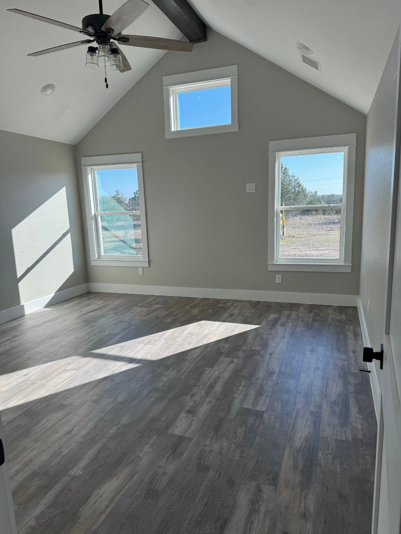 Master Bedroom.jpg