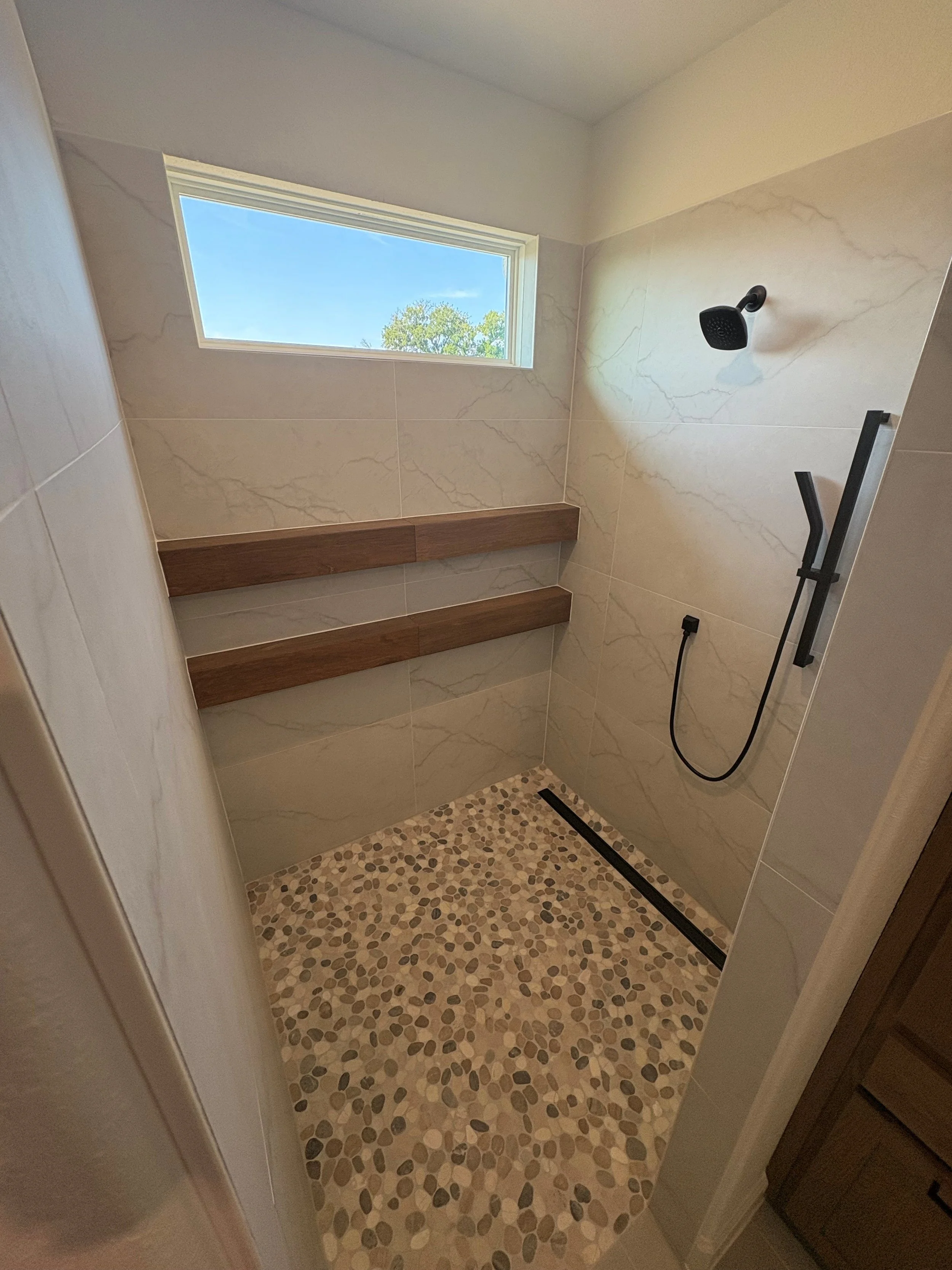 Master Shower.jpg