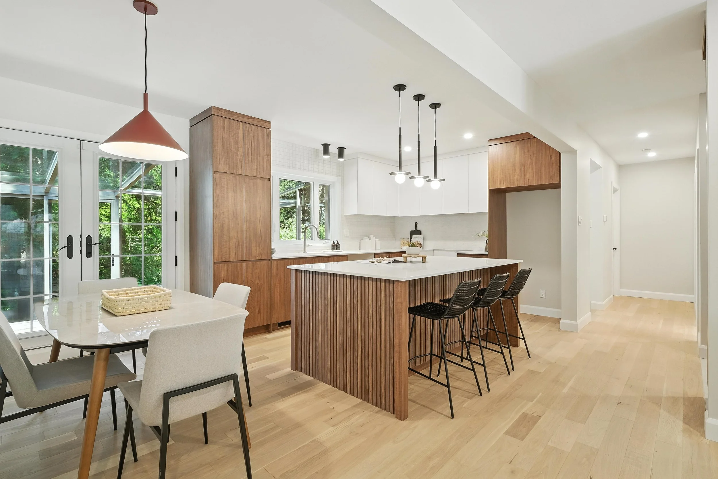 762 Green St-Lambert-14.jpg