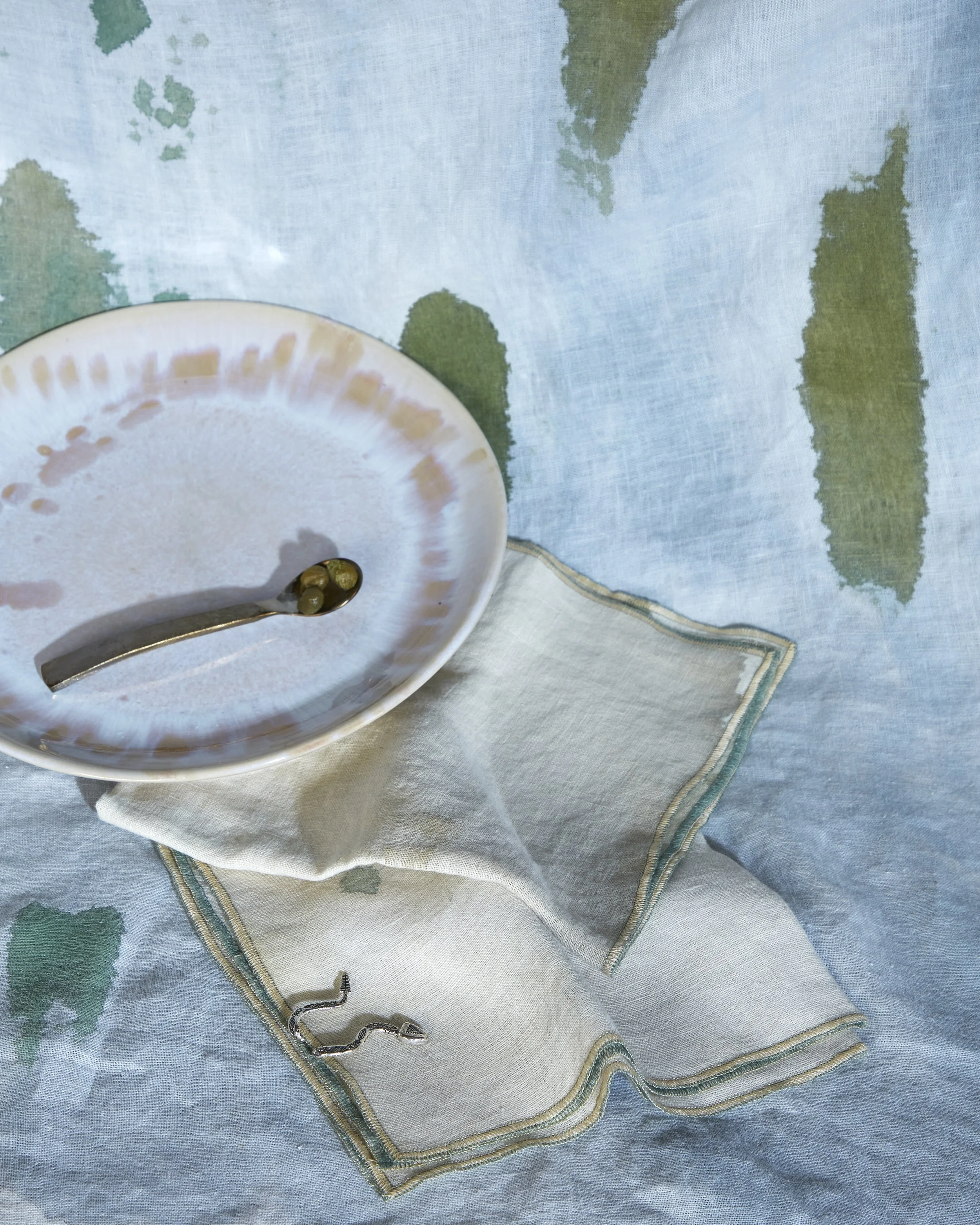plate place setting photography