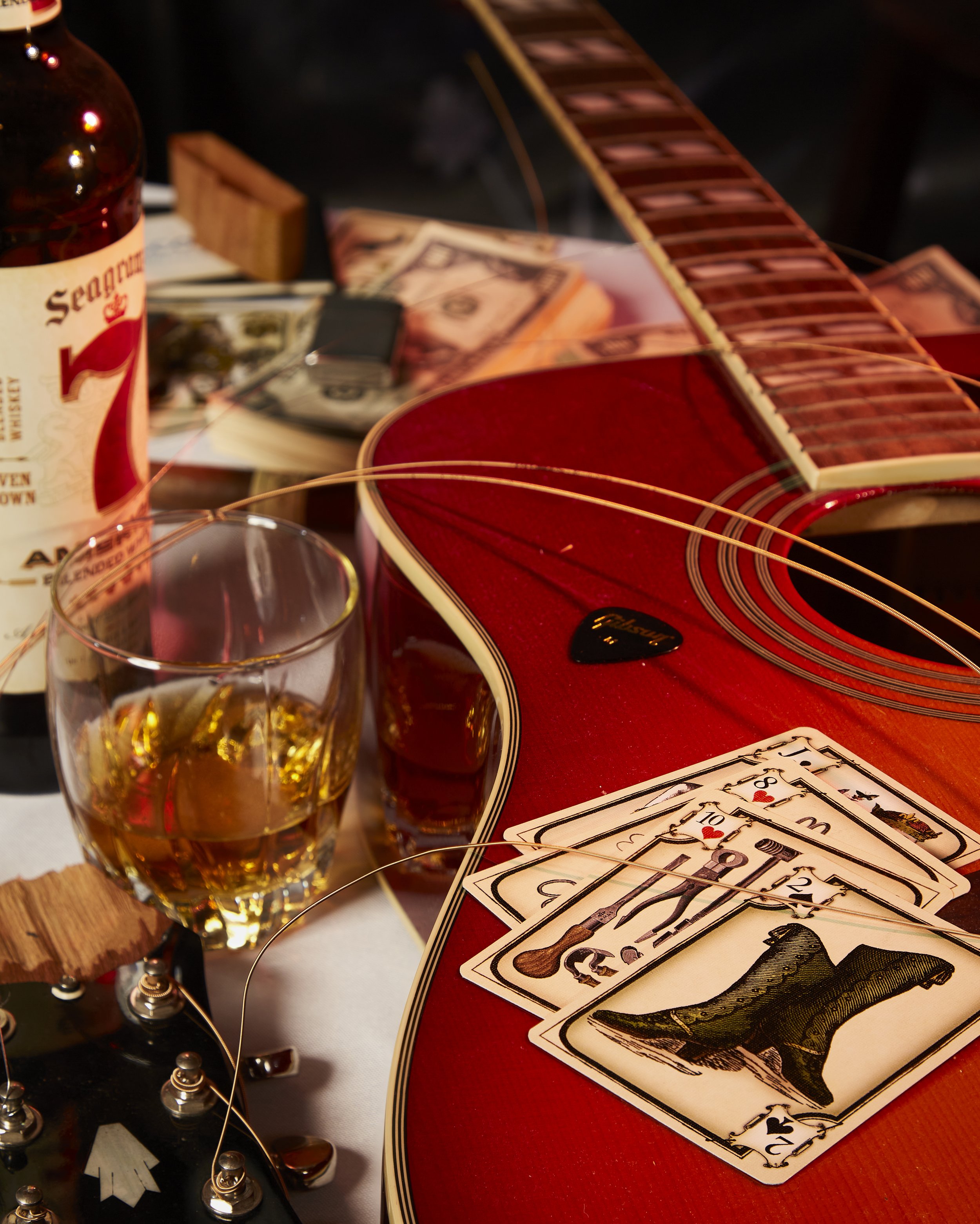 country image music bar cards poker Seagrams