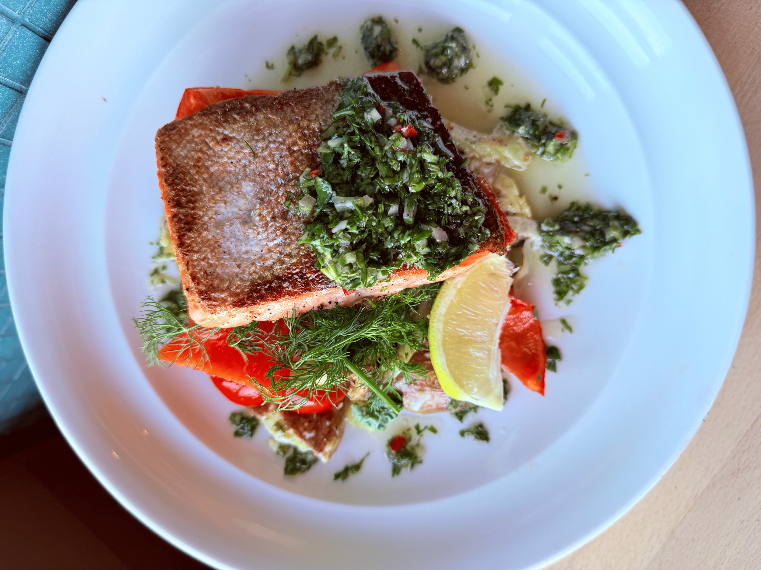Steelhead Trout
Local island 5oz Steelhead, warm potato & fennel salad, fresh dill, citrus chimichurri.