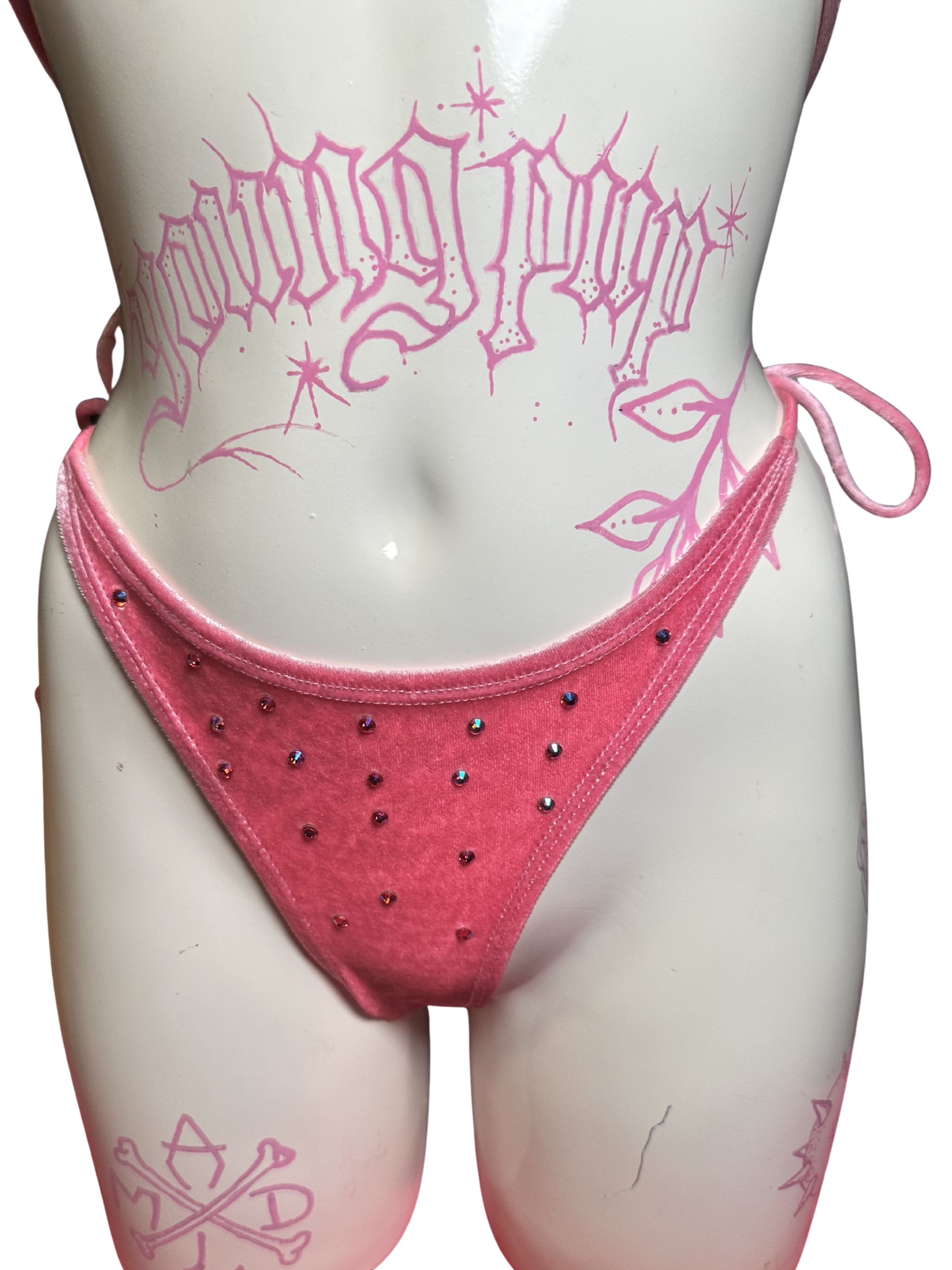 Heart+rhinestoned+velvet+bottoms.png