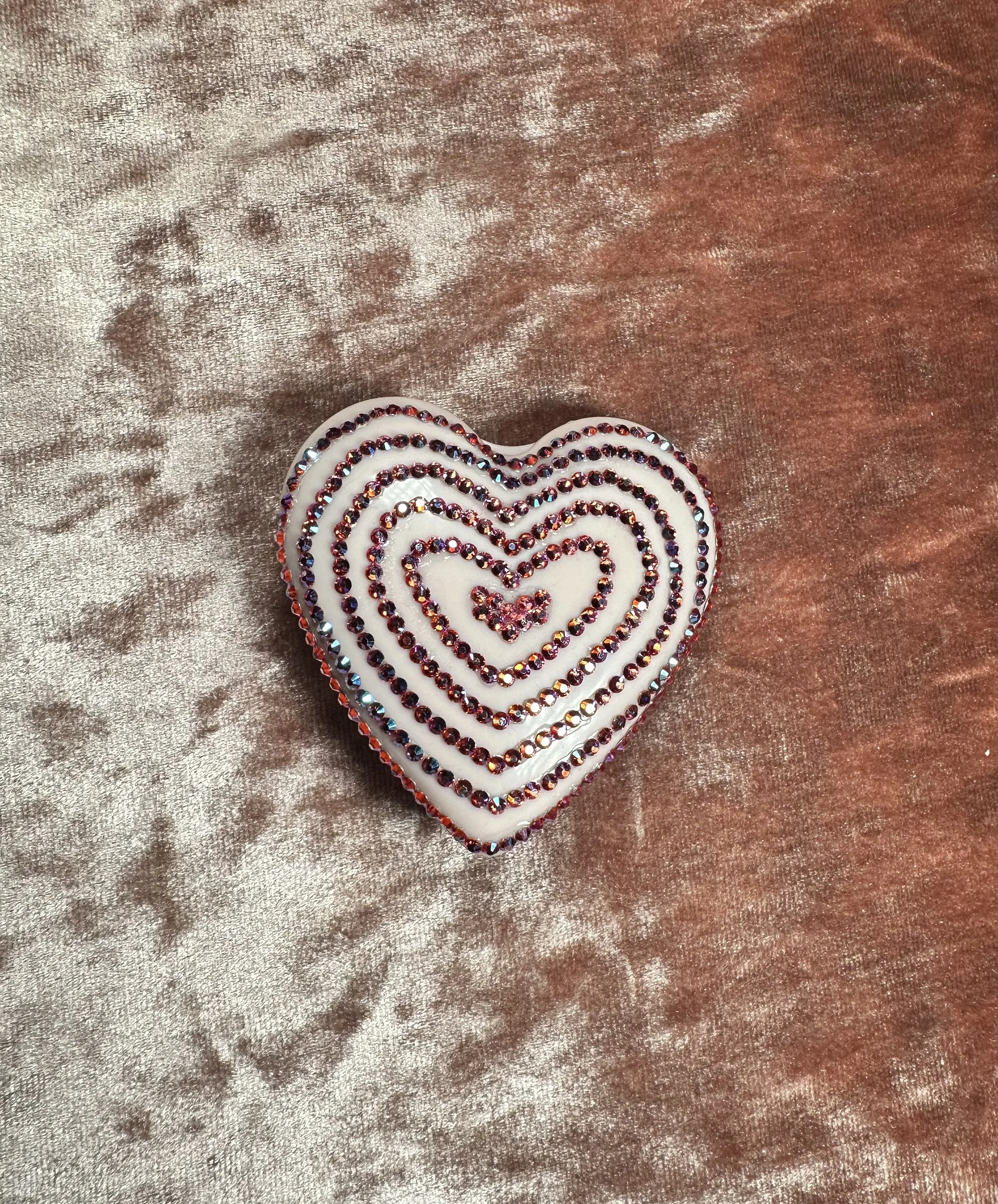 heart compact.jpg