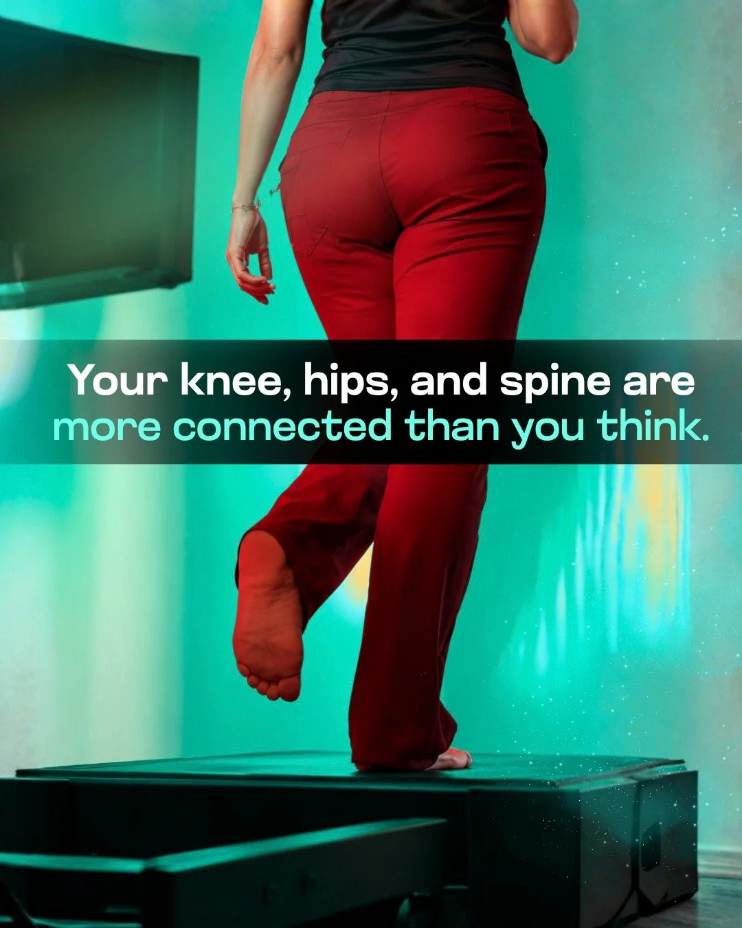 🌀 Your knee, hips, and spine are more connected than you think.

Your body moves as a chain. Your ankle, knee, hip, pelvis, and spine all work together every time you walk, climb stairs, run, or even stand.

So when one area isn&rsquo;t moving well,