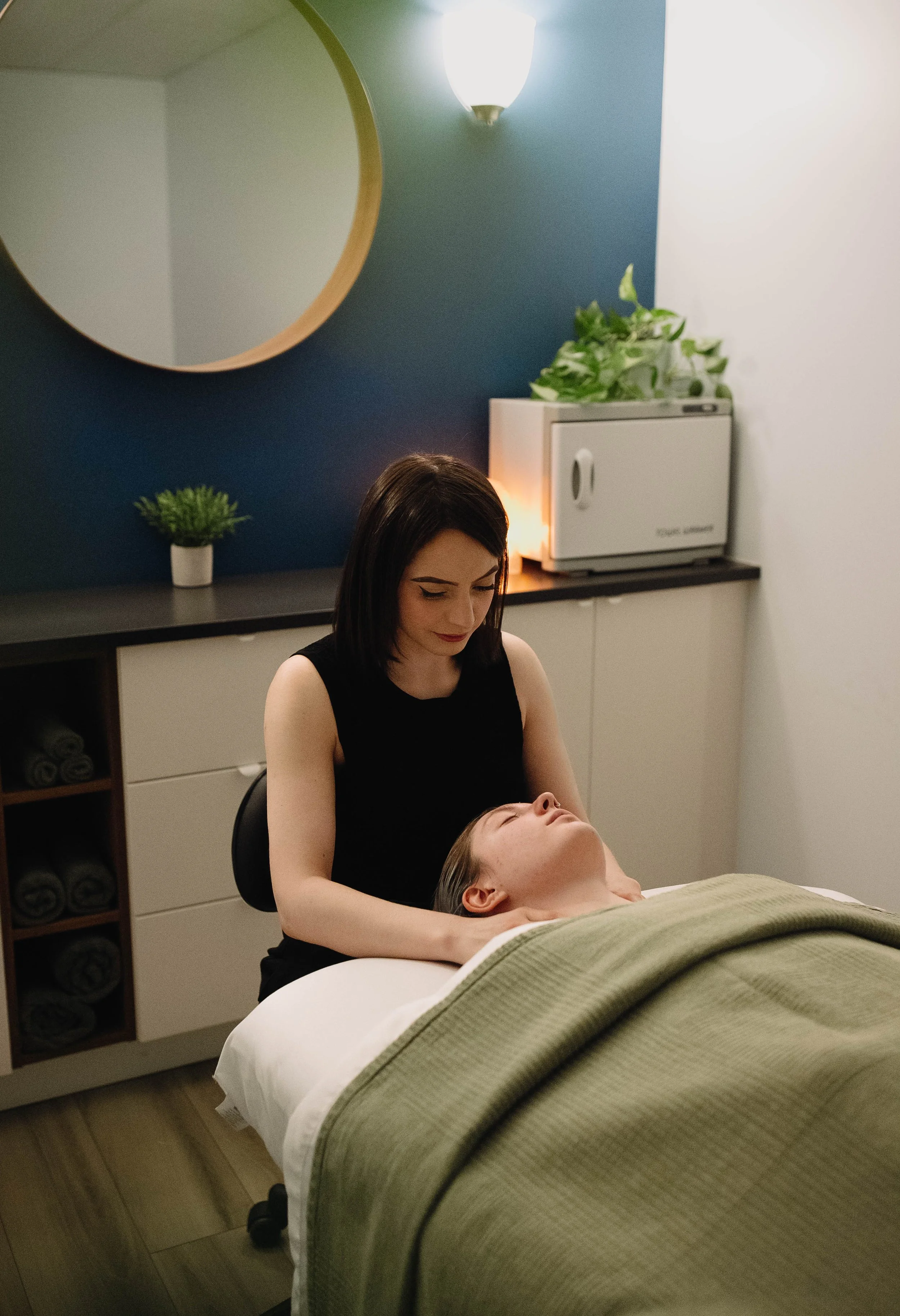 Oncology Informed Massage Edmonton Increase mobility and reduce muscle tension tightness MLD Axillary Web Syndrome cording Lymphedema prevention and management Post surgical swelling Radiation fibrosis Post mastectomy discomfort Chemotherapy