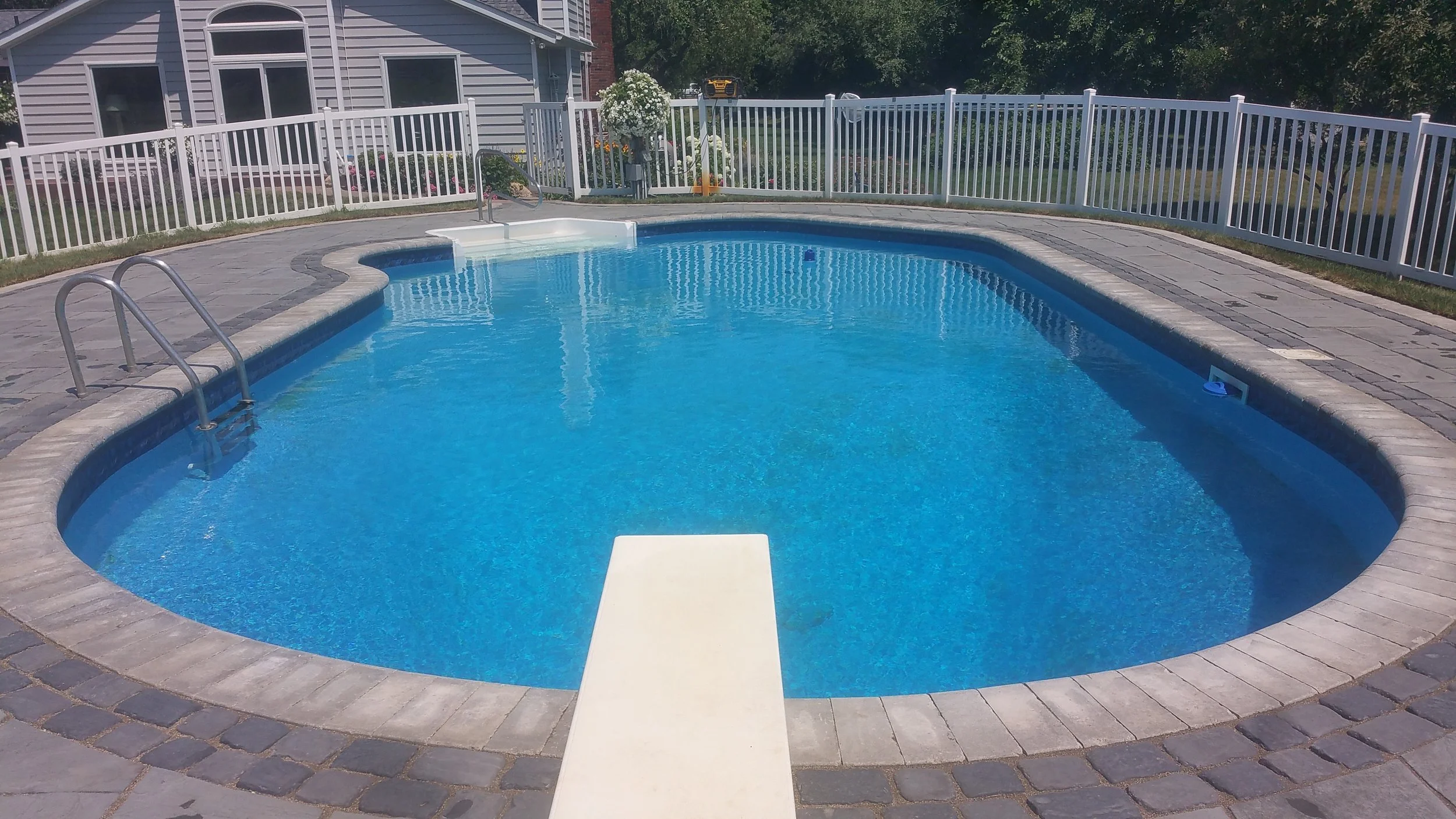 Nancy+pool.jpg