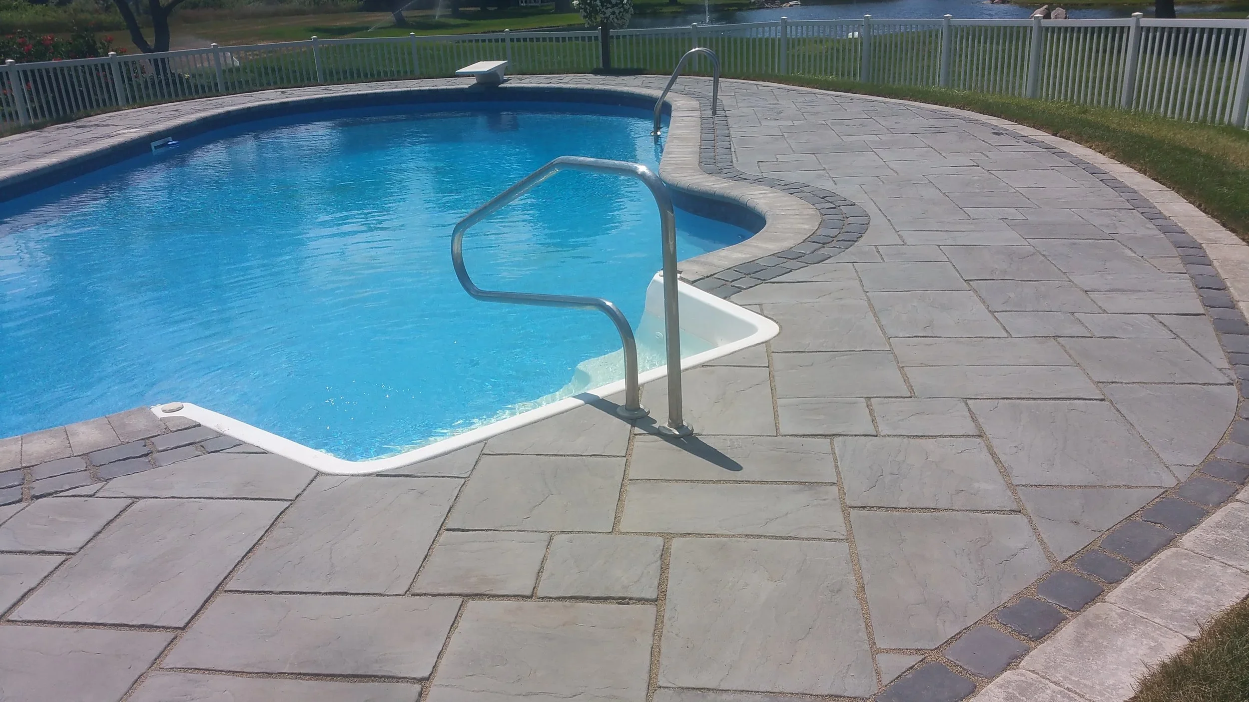 pool.webp