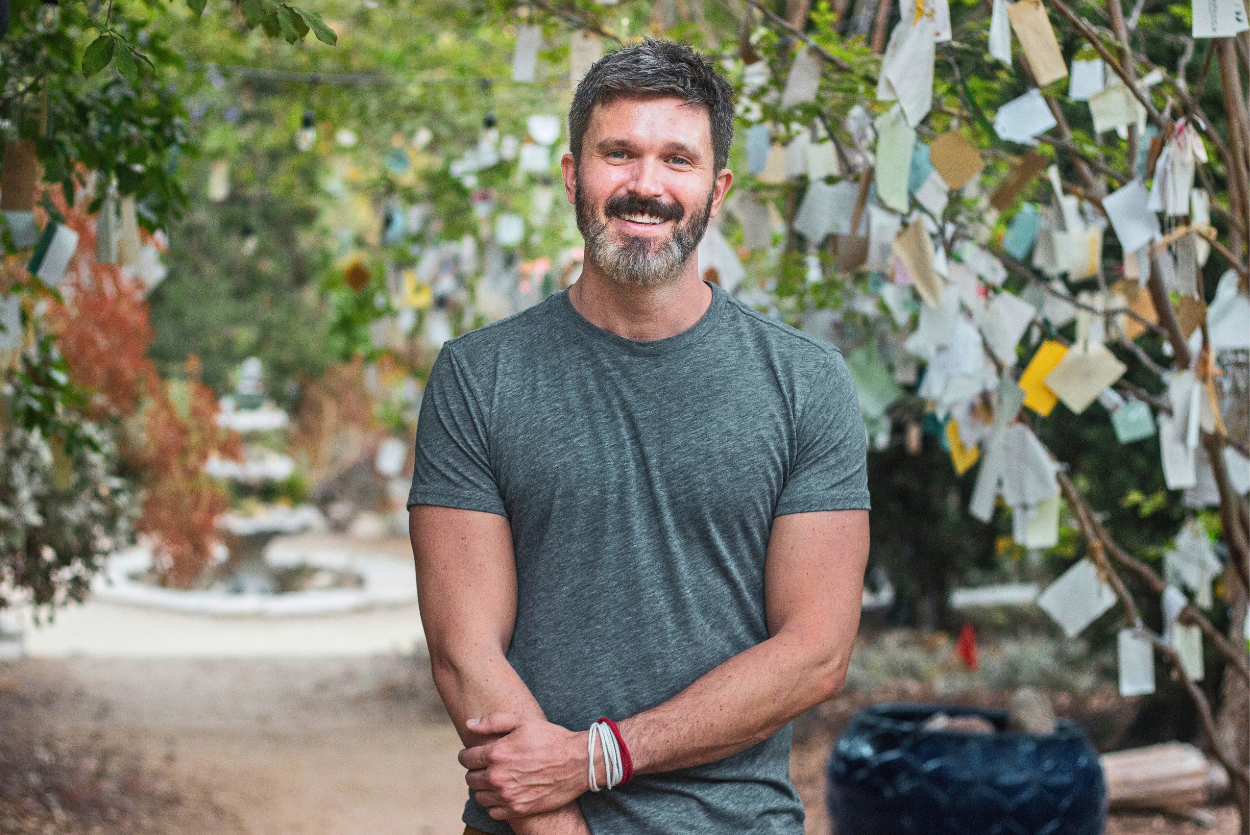 Andrew Lander Therapist providing and men's therapy, LGBTQIA+ individual and couples therapy in Pasadena, CA and online California