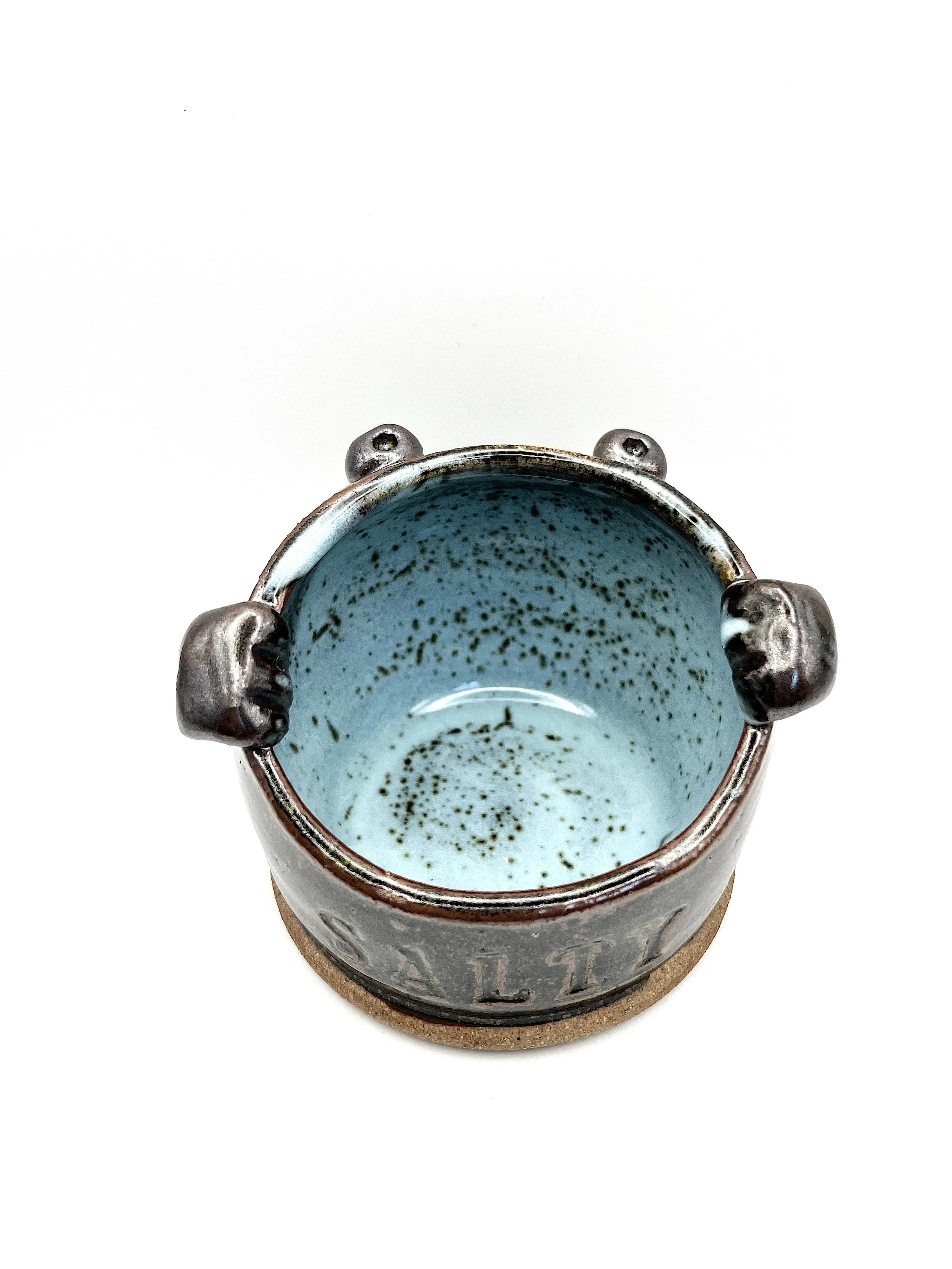26. Salt Monster (holds salt or other pinchable things) $20- SOLD